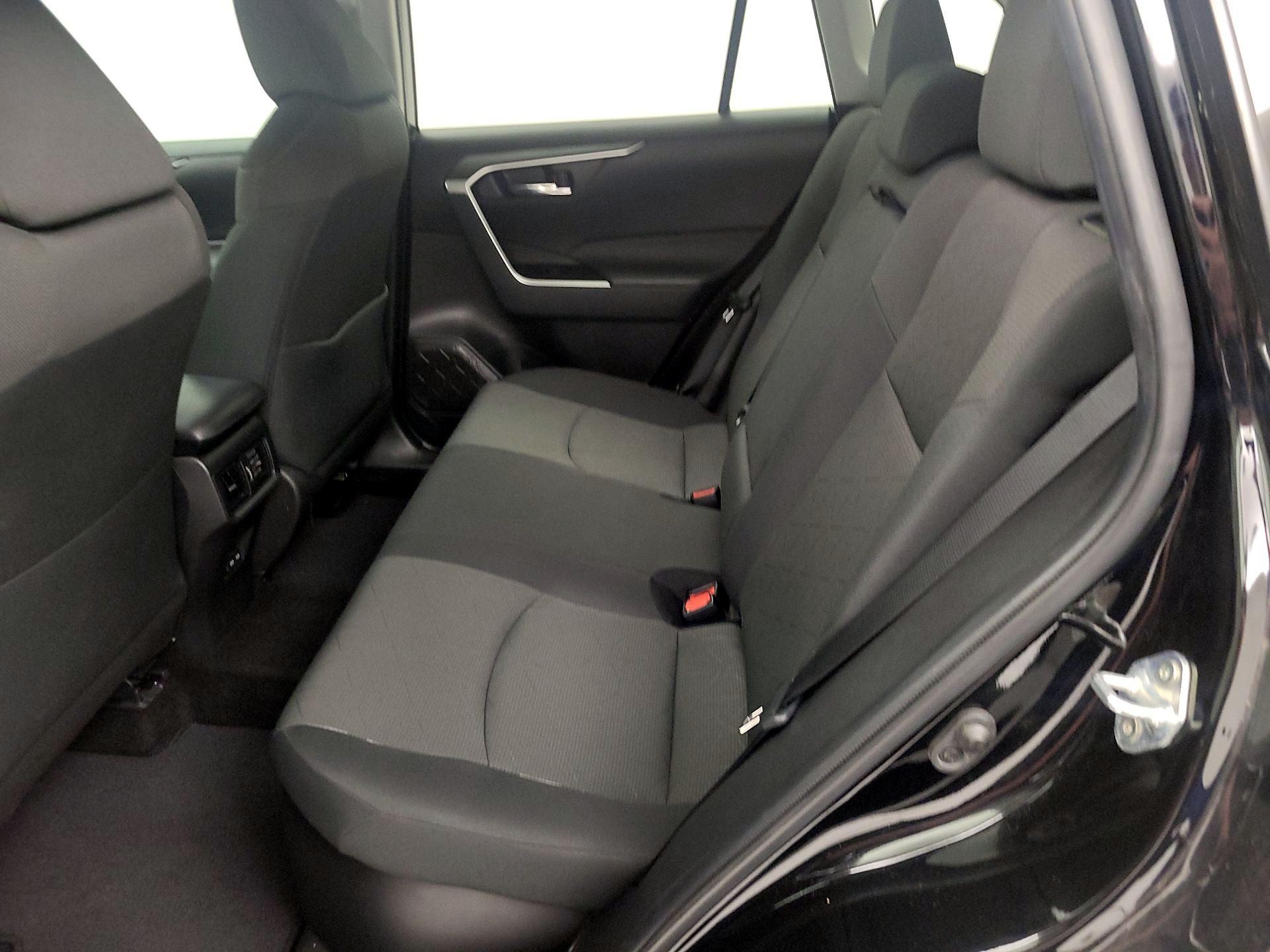 Thumbnail: 2024 Toyota RAV4 - 20