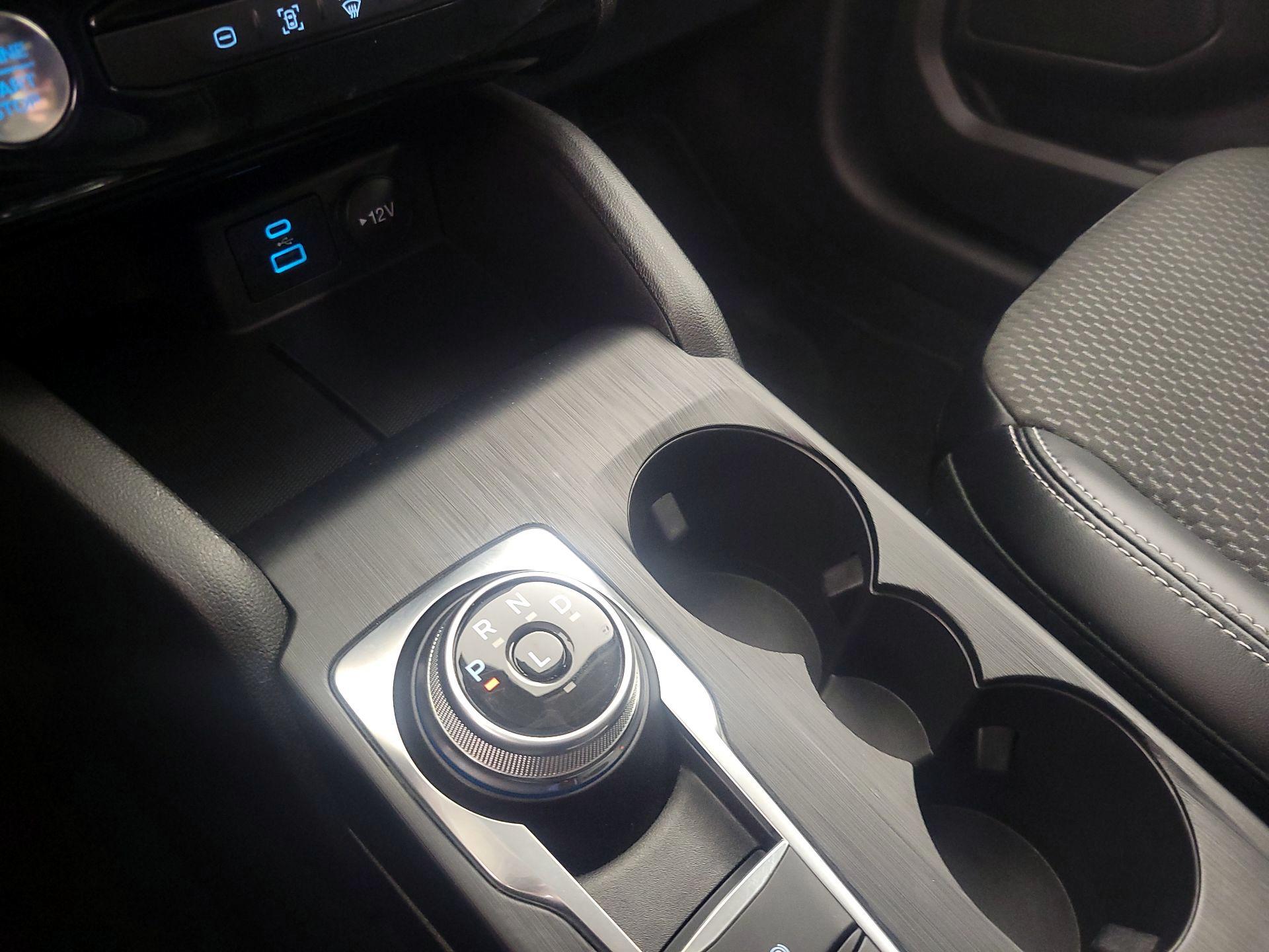 Thumbnail: 2023 Ford Escape - 18