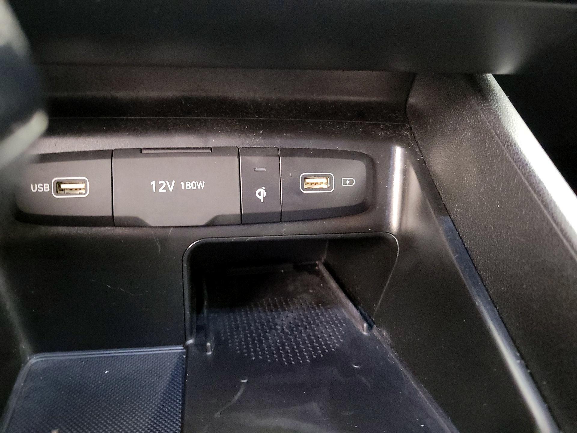 Thumbnail: 2022 Hyundai Santa Cruz - 18