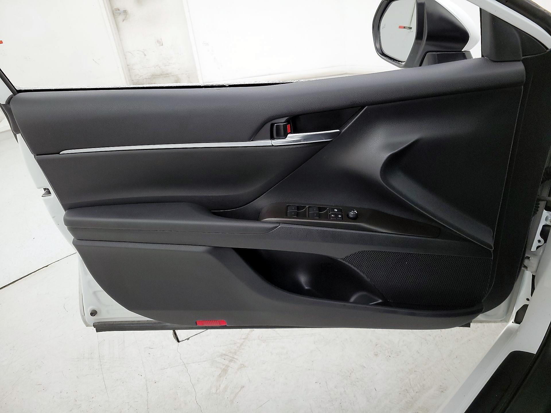 Thumbnail: 2024 Toyota Camry - 12