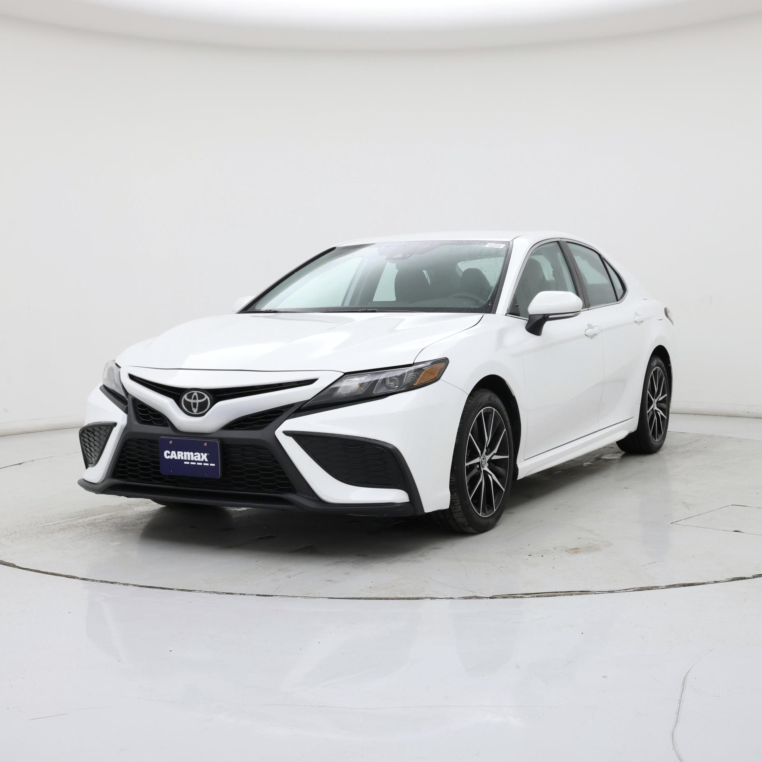 Thumbnail: 2024 Toyota Camry - 4