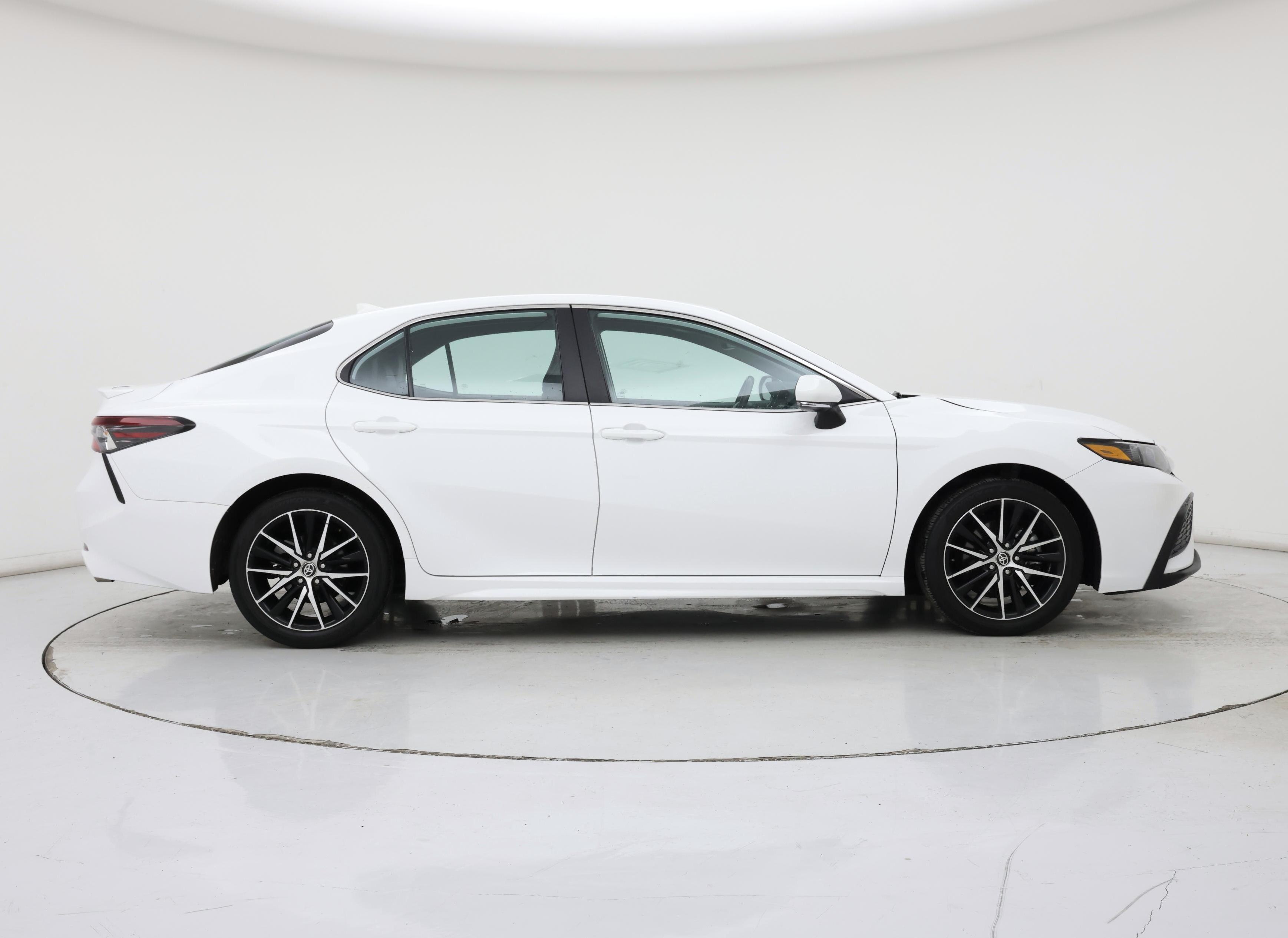 Thumbnail: 2024 Toyota Camry - 7