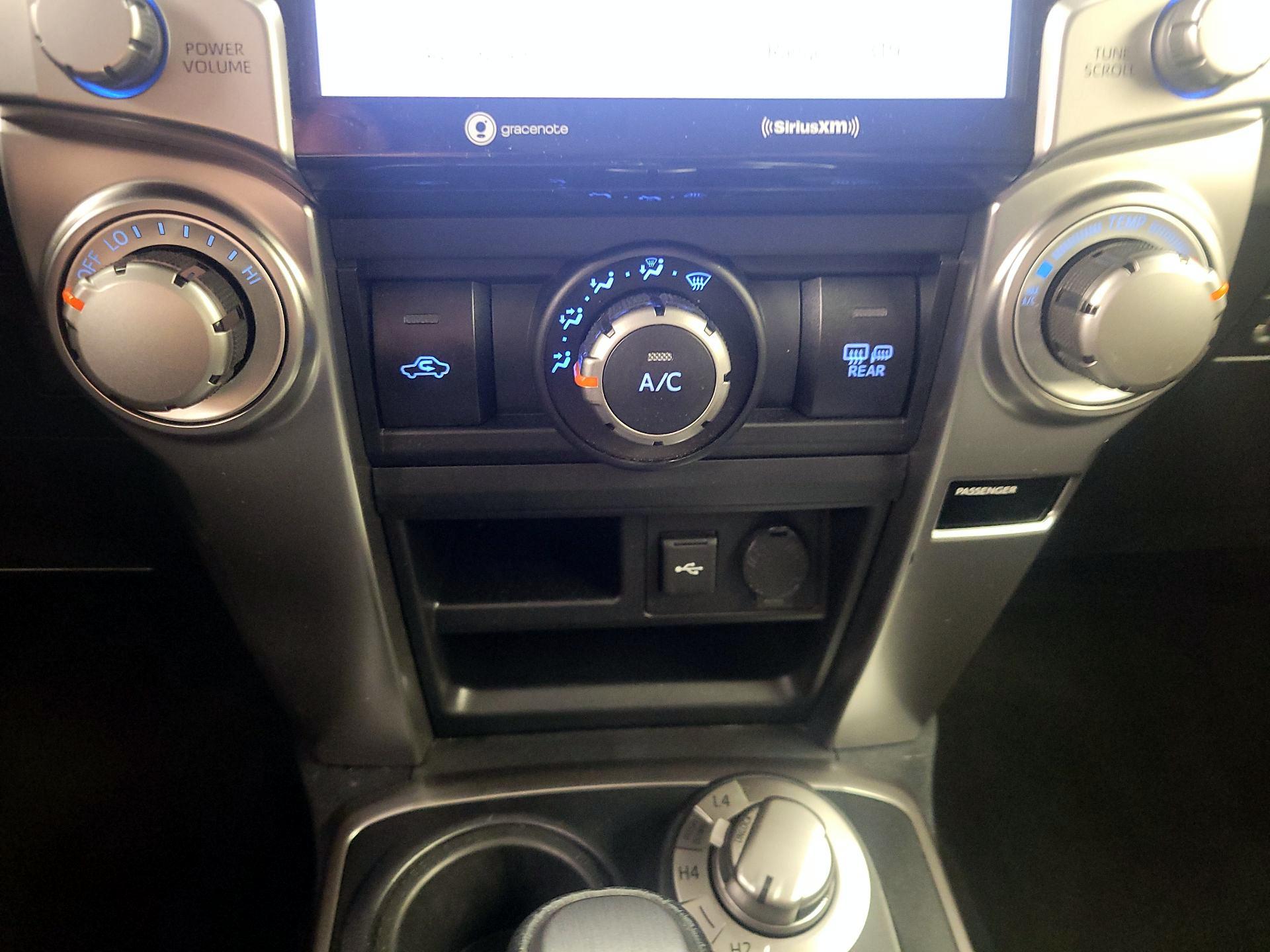 Thumbnail: 2024 Toyota 4Runner - 16