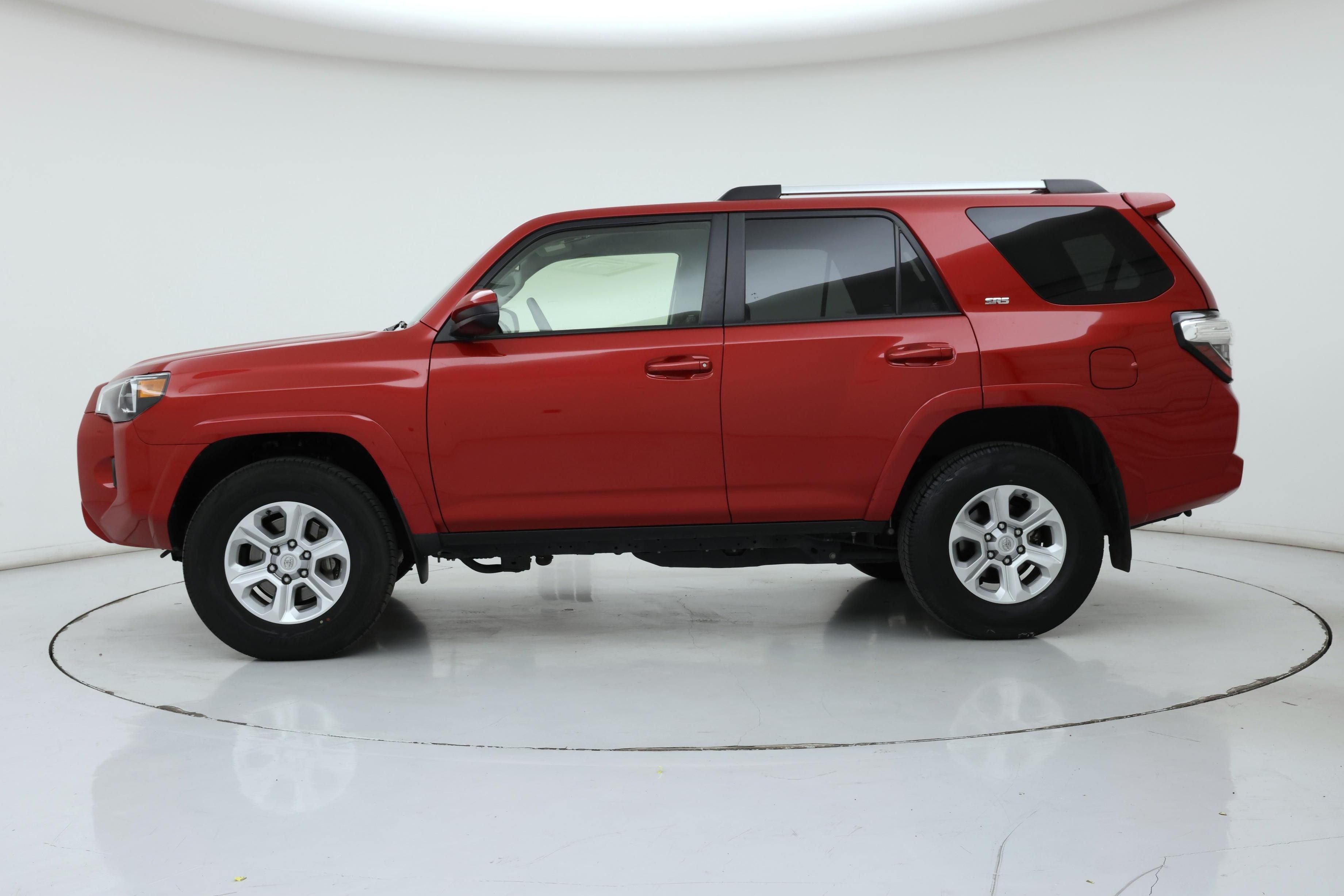 Thumbnail: 2024 Toyota 4Runner - 3