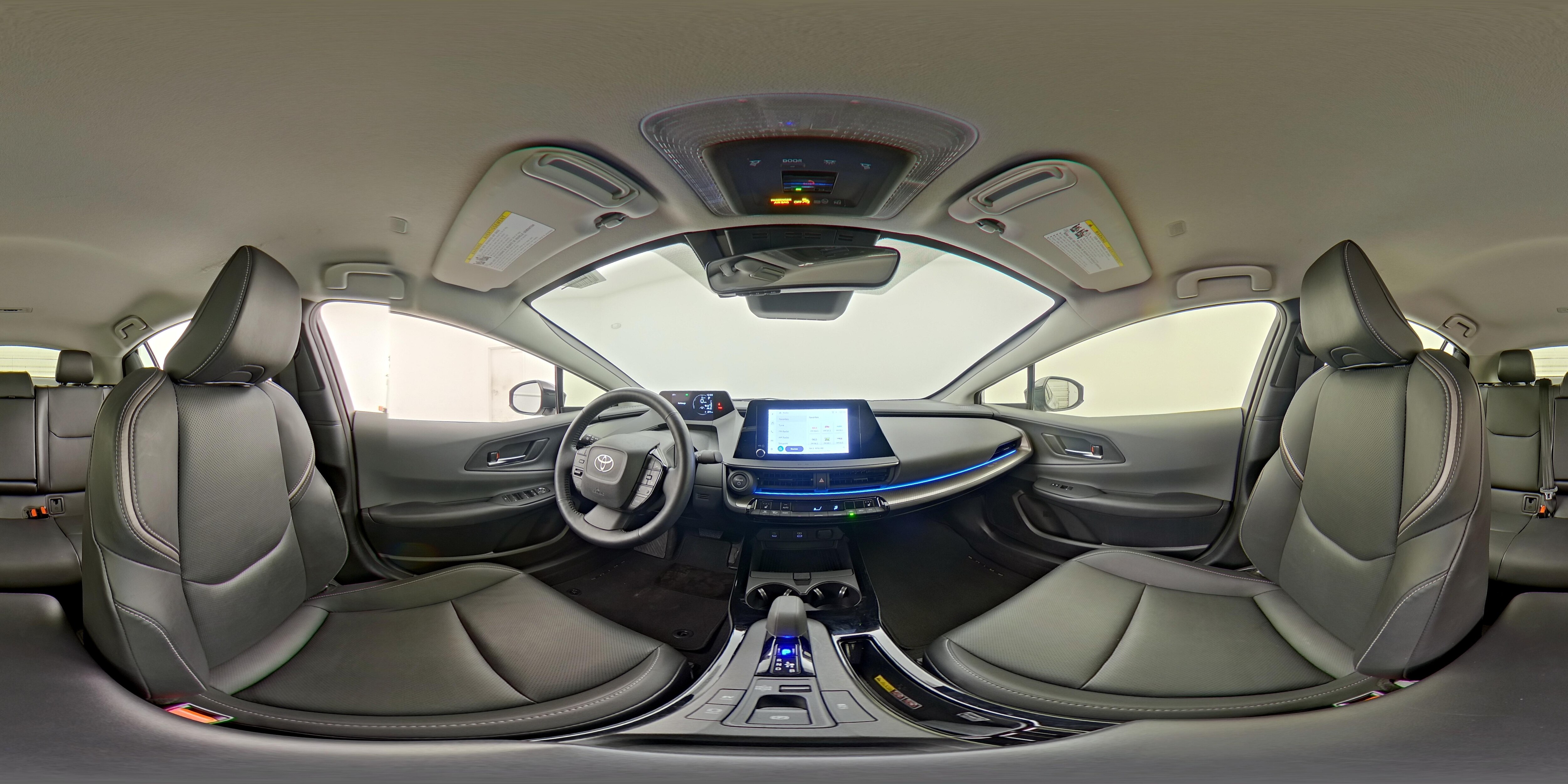 2024 Toyota Prius XLE - Photo 24