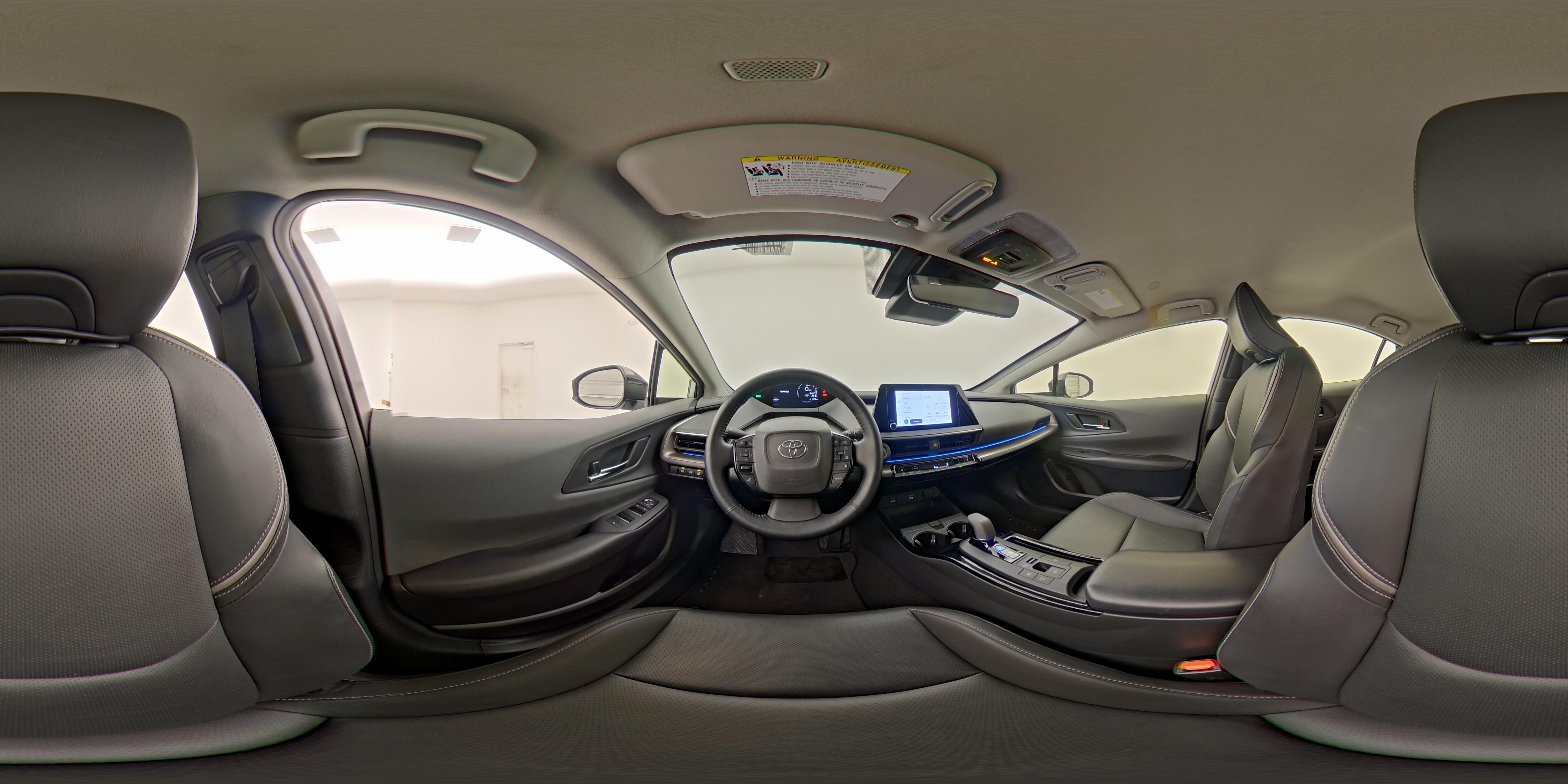 2024 Toyota Prius XLE - Photo 26