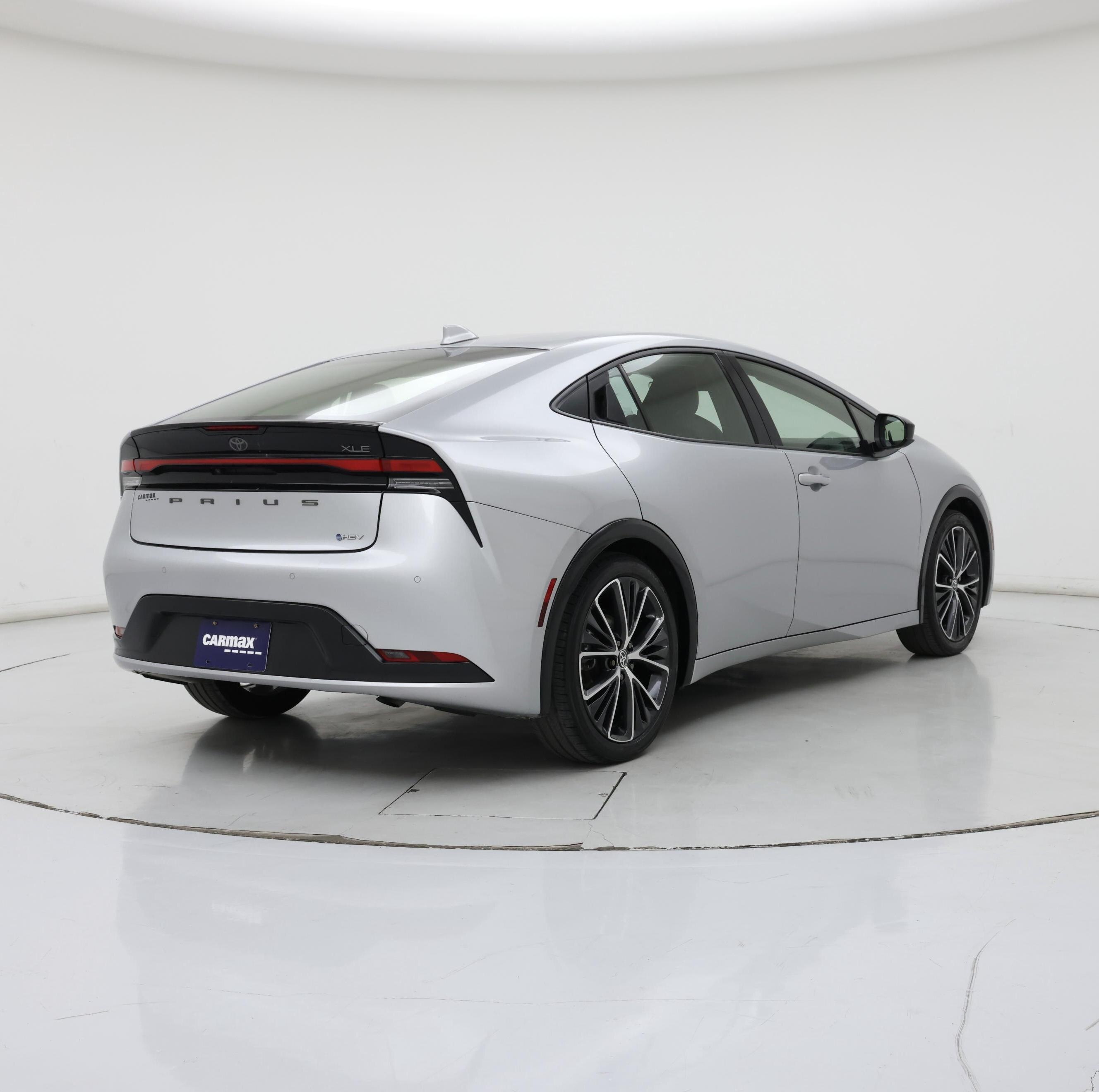 Thumbnail: 2024 Toyota Prius - 8