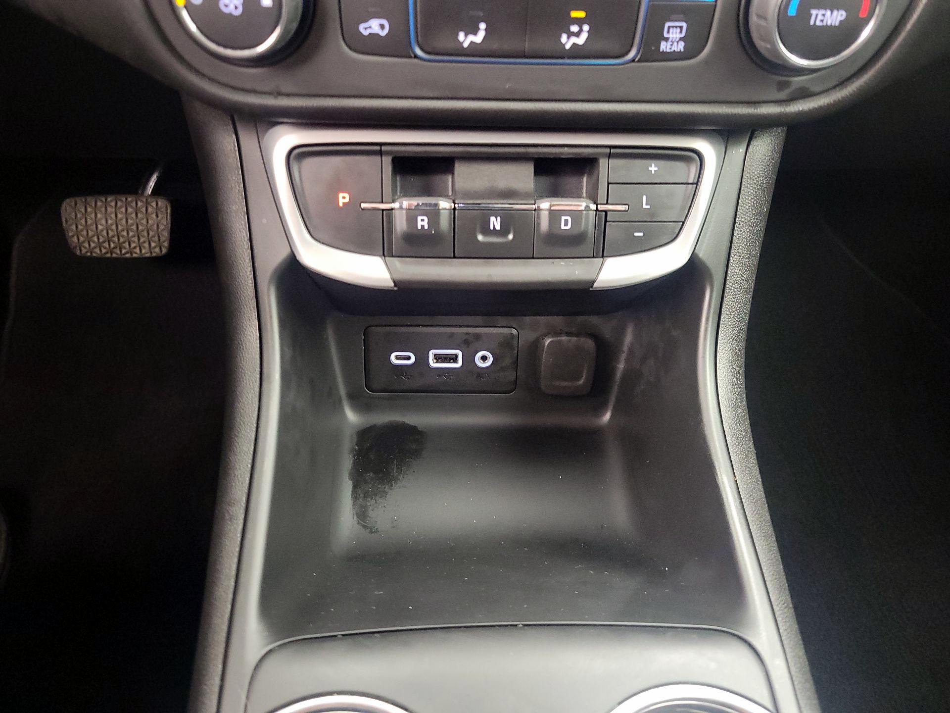 Thumbnail: 2022 GMC Terrain - 18