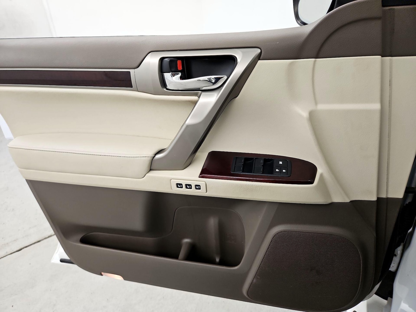 2016 Lexus GX Base - Photo 13