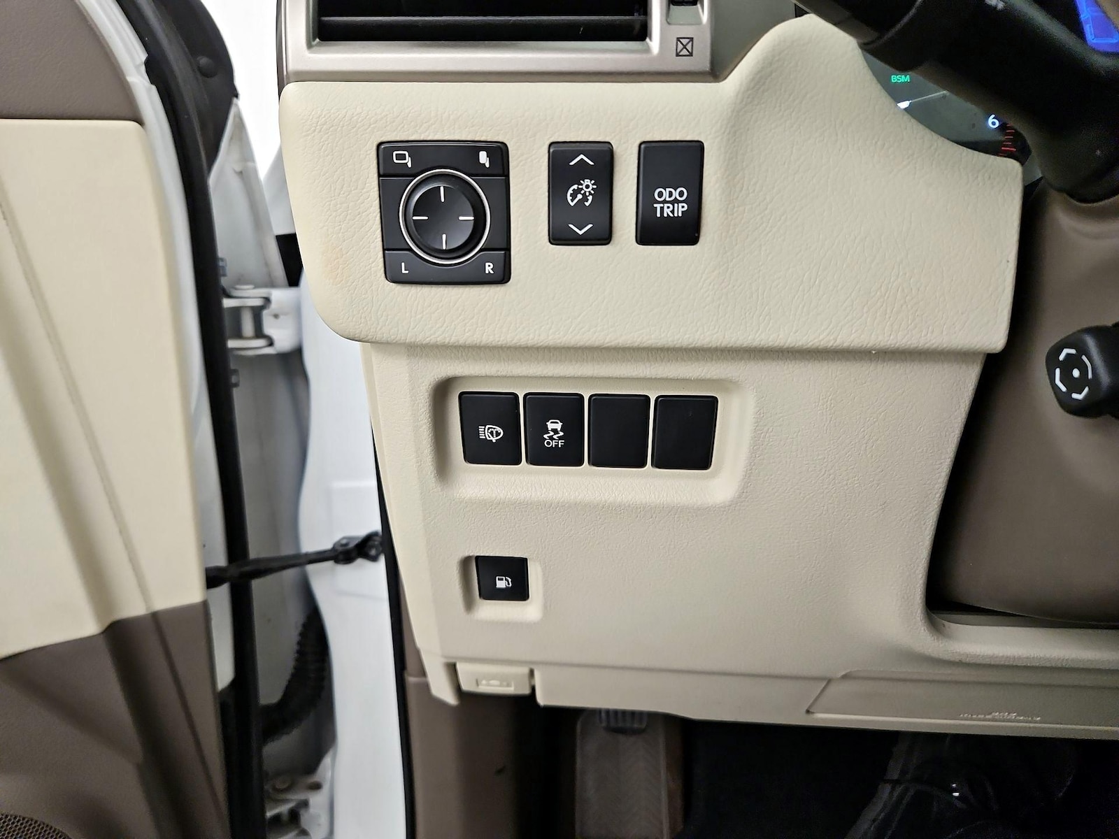 2016 Lexus GX Base - Photo 14