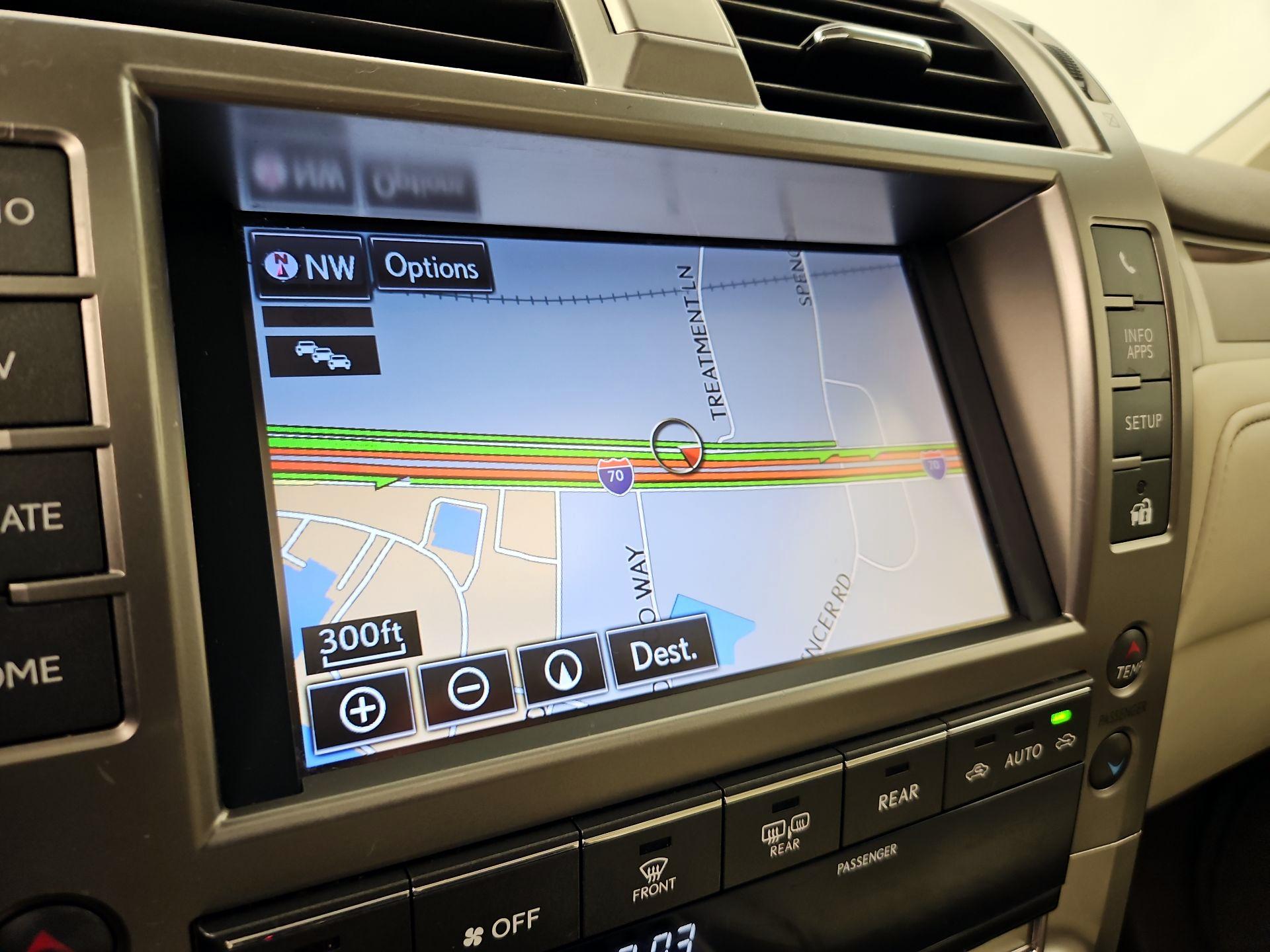 Thumbnail: 2016 Lexus GX - 14