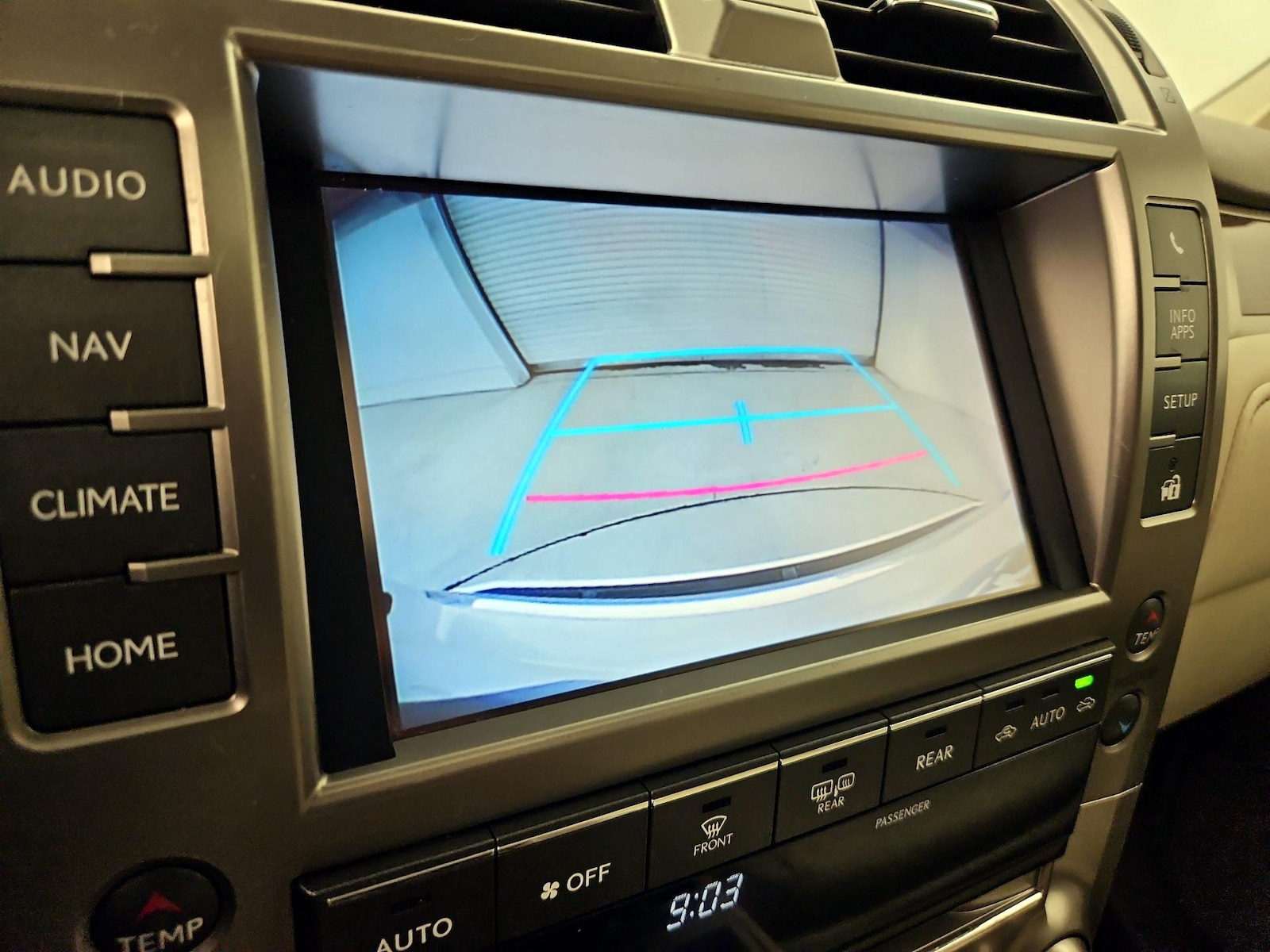 2016 Lexus GX Base - Photo 16