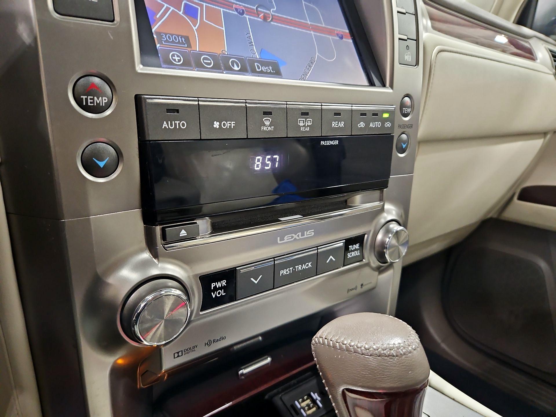 Thumbnail: 2016 Lexus GX - 17