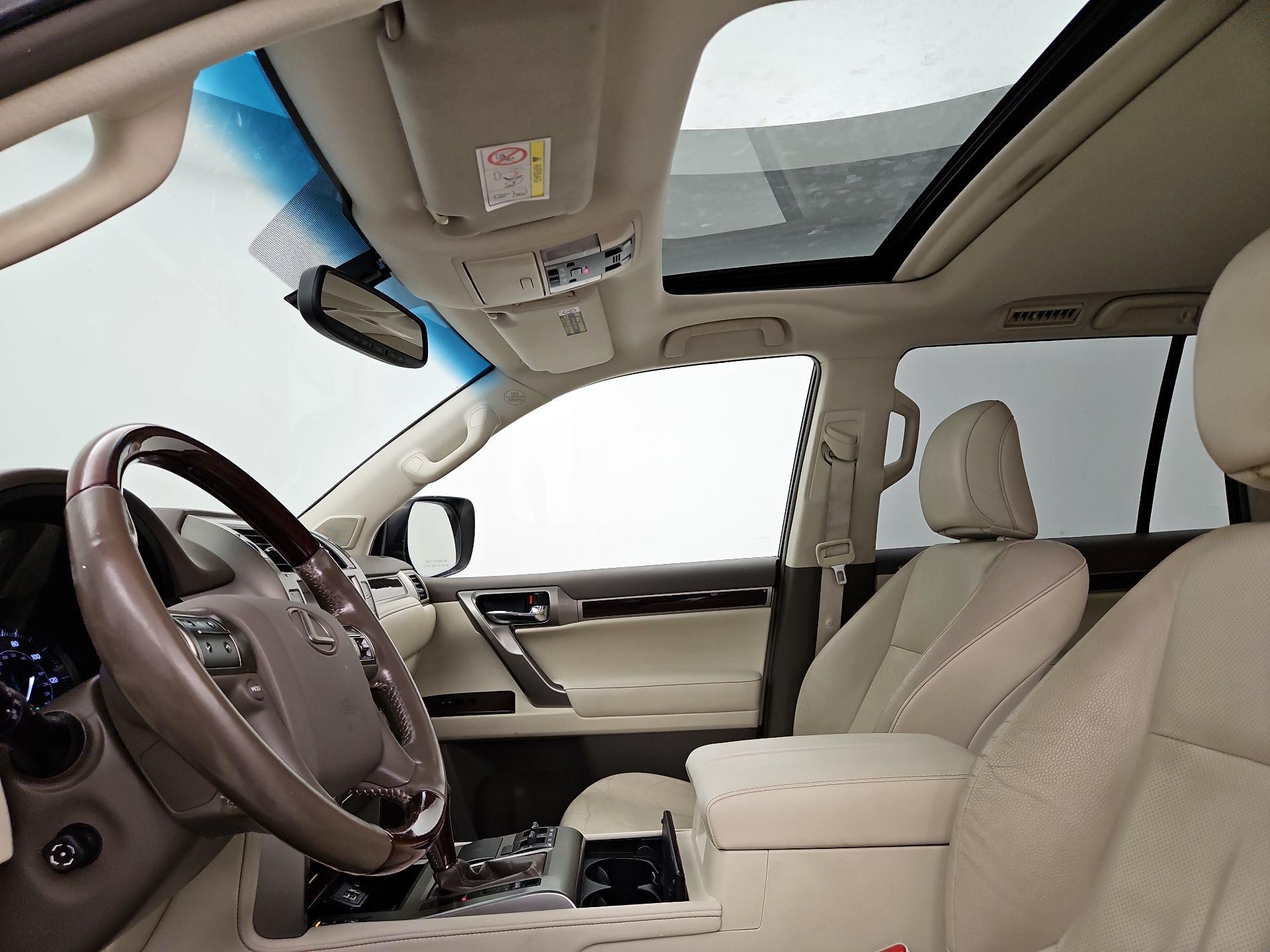 Thumbnail: 2016 Lexus GX - 20