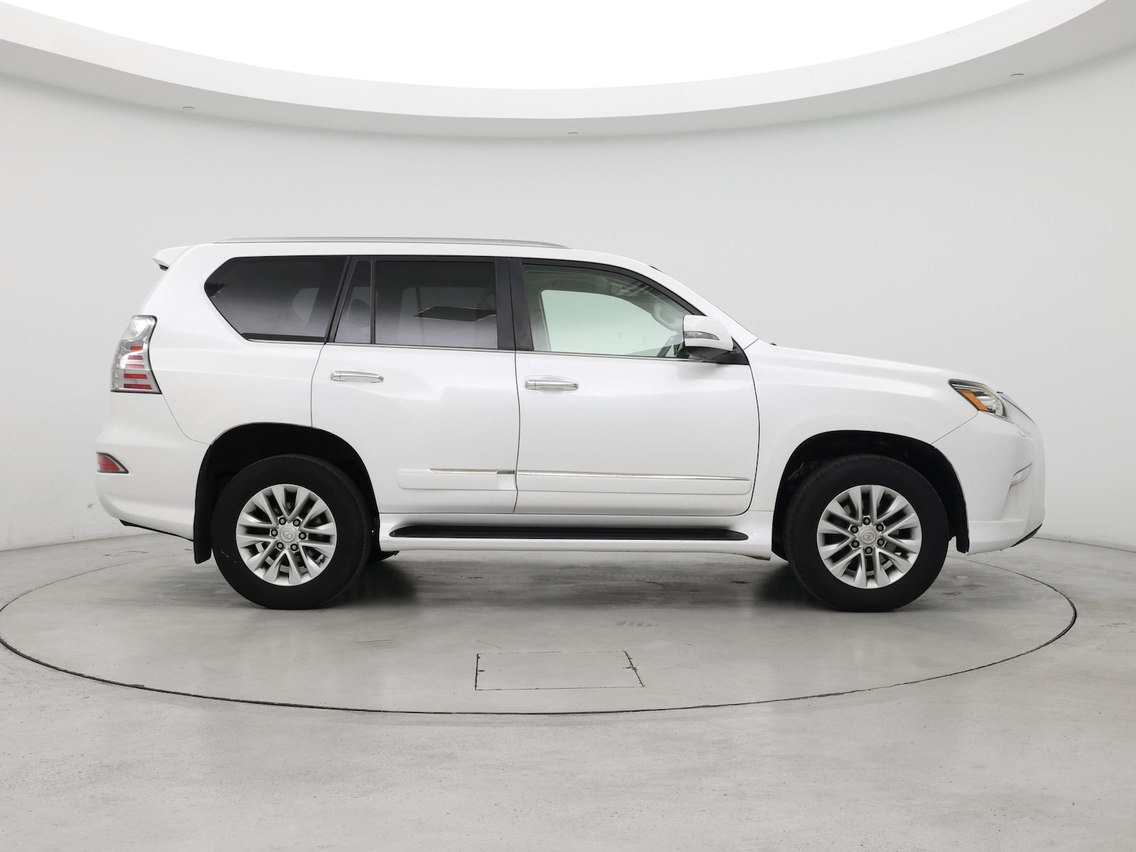 2016 Lexus GX Base - Photo 8