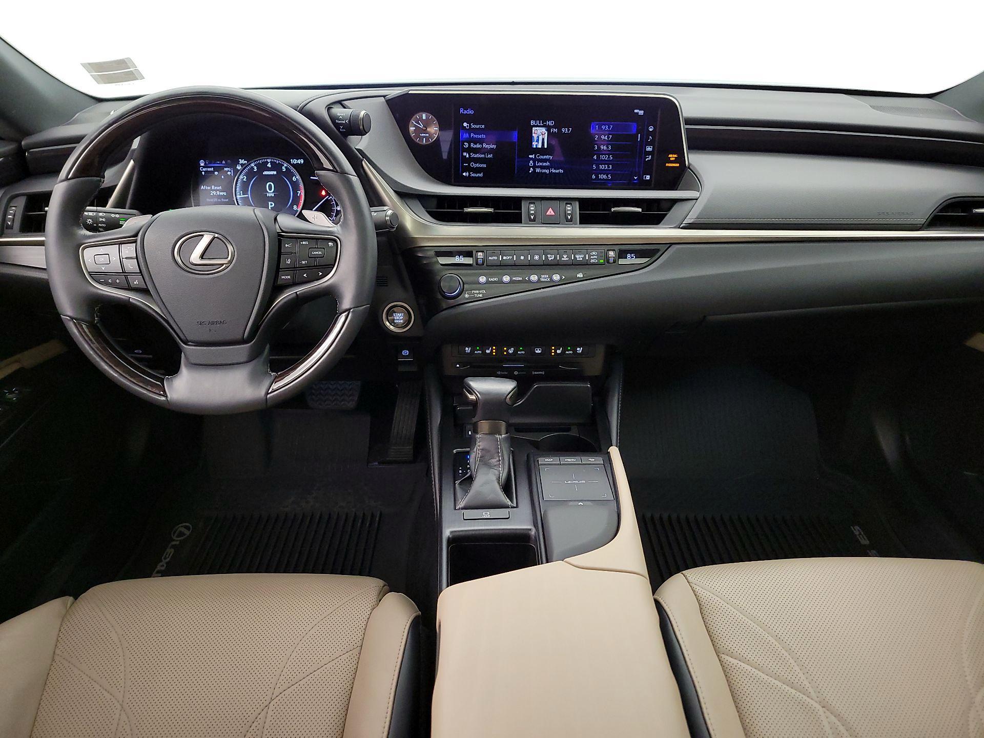 Thumbnail: 2019 Lexus ES - 9