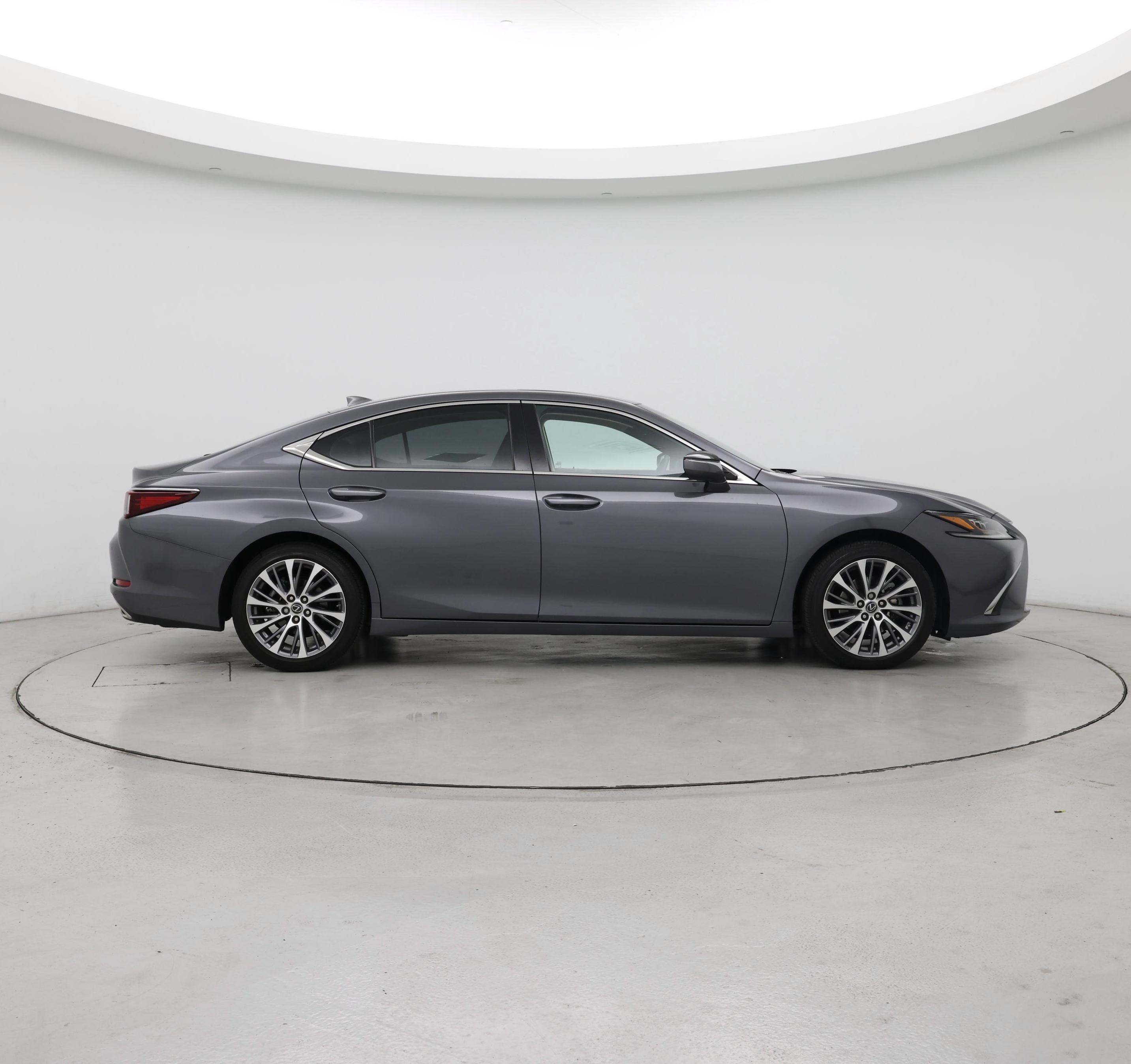 Thumbnail: 2019 Lexus ES - 7