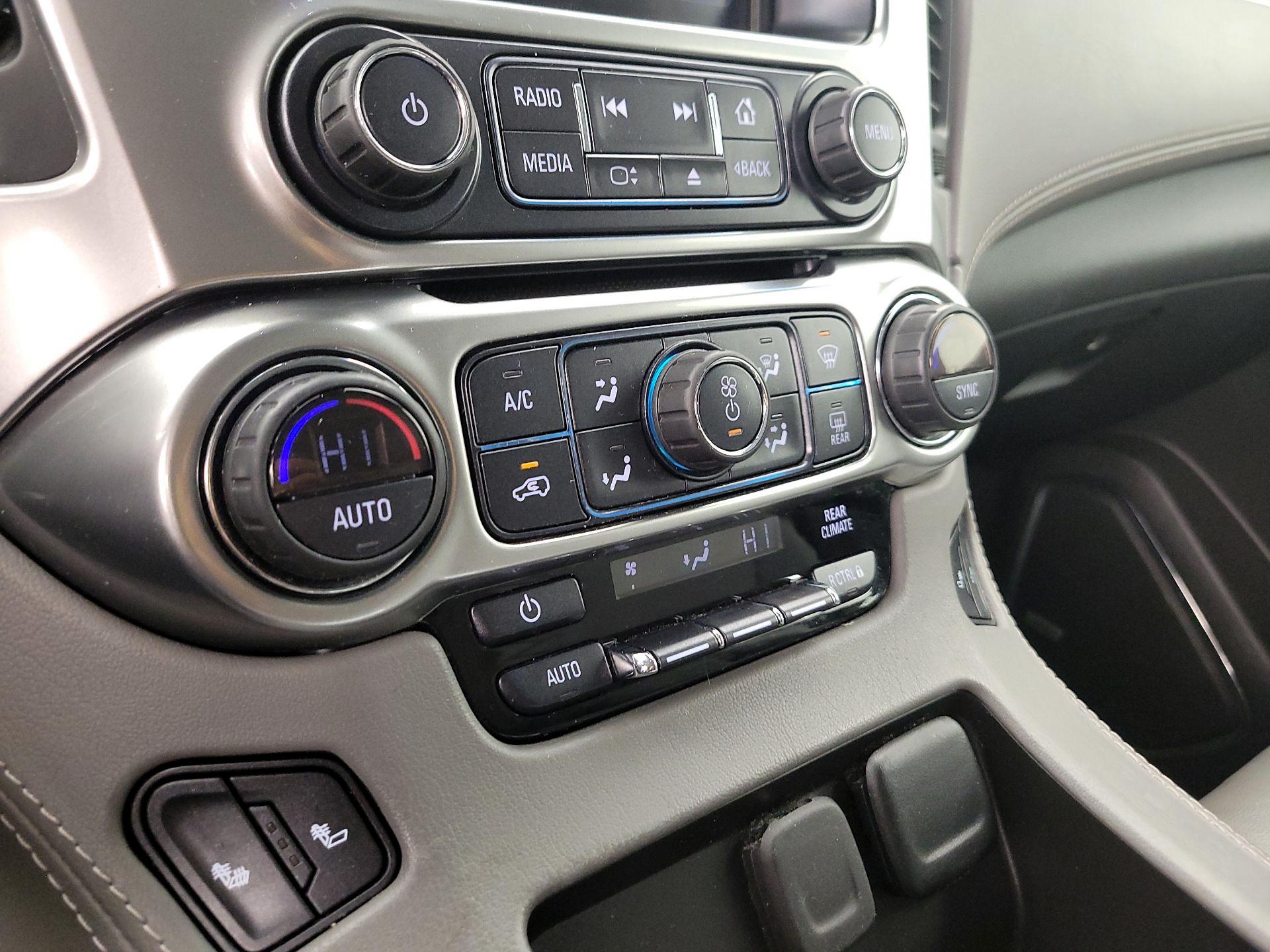 Thumbnail: 2020 Chevrolet Suburban - 17