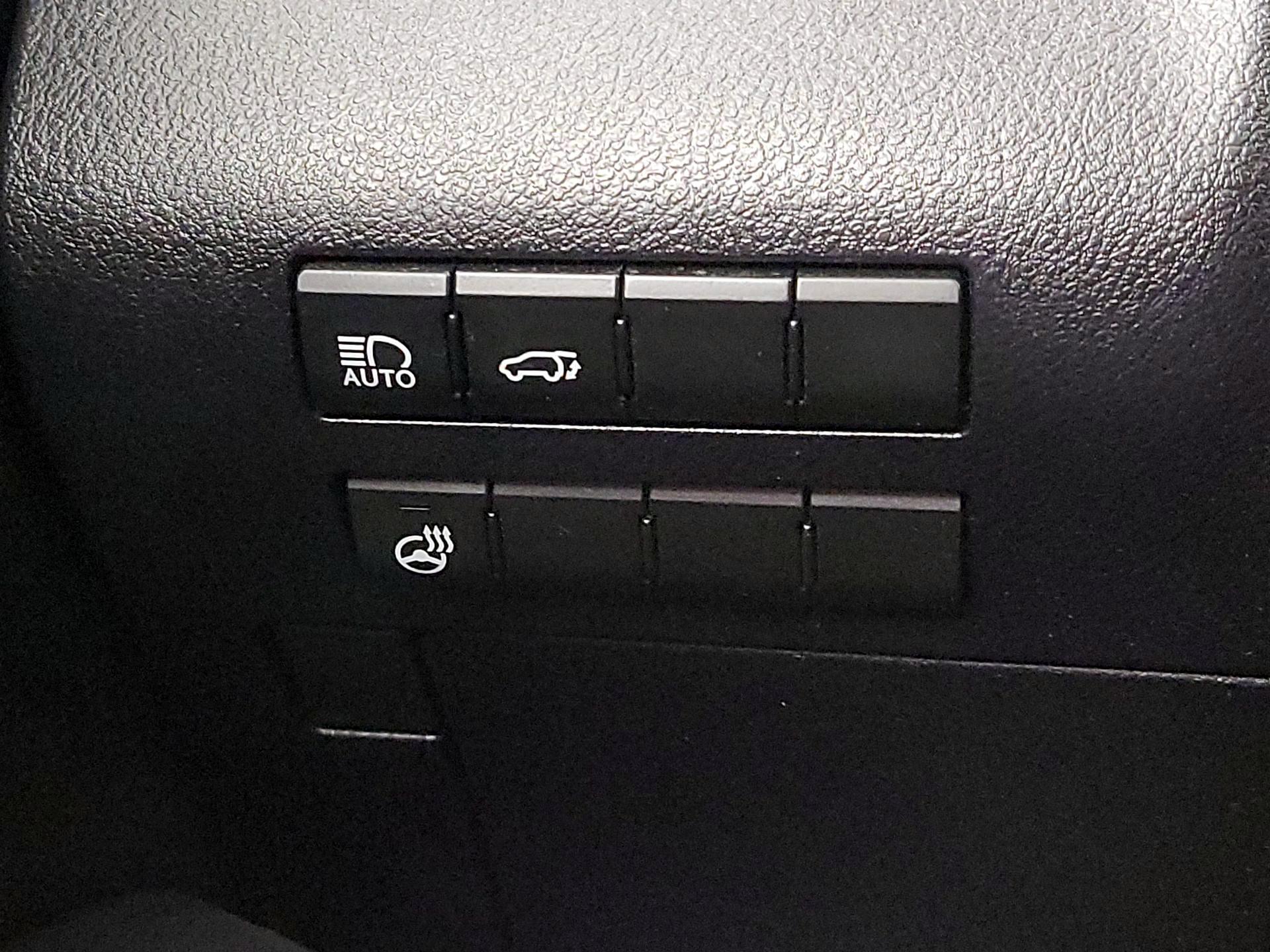 Thumbnail: 2021 Lexus RX - 13