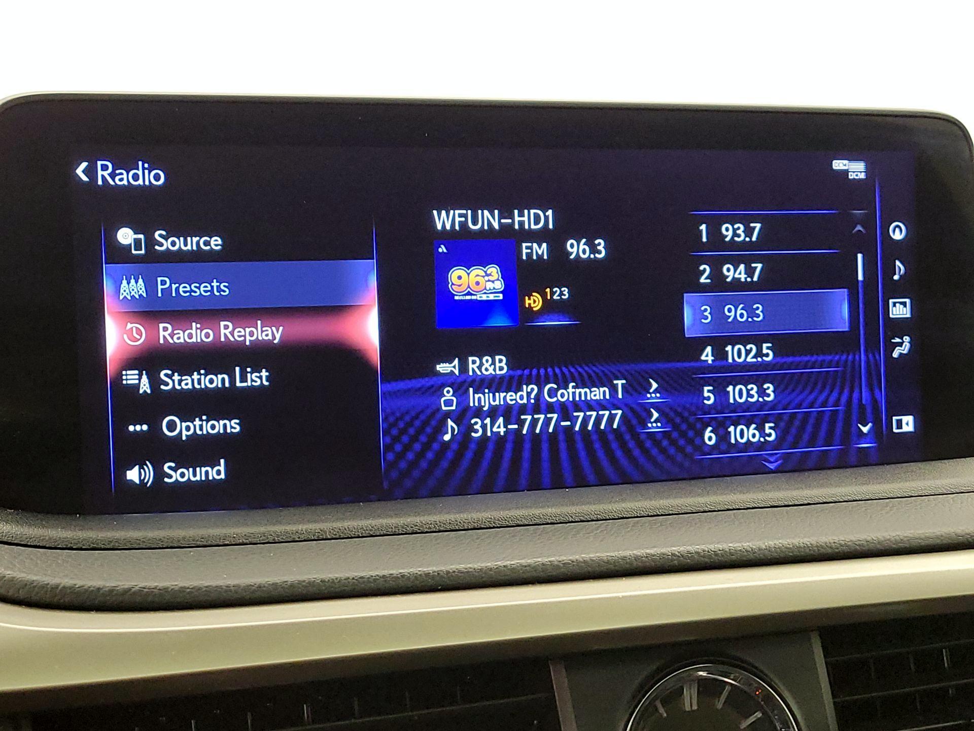 Thumbnail: 2021 Lexus RX - 16