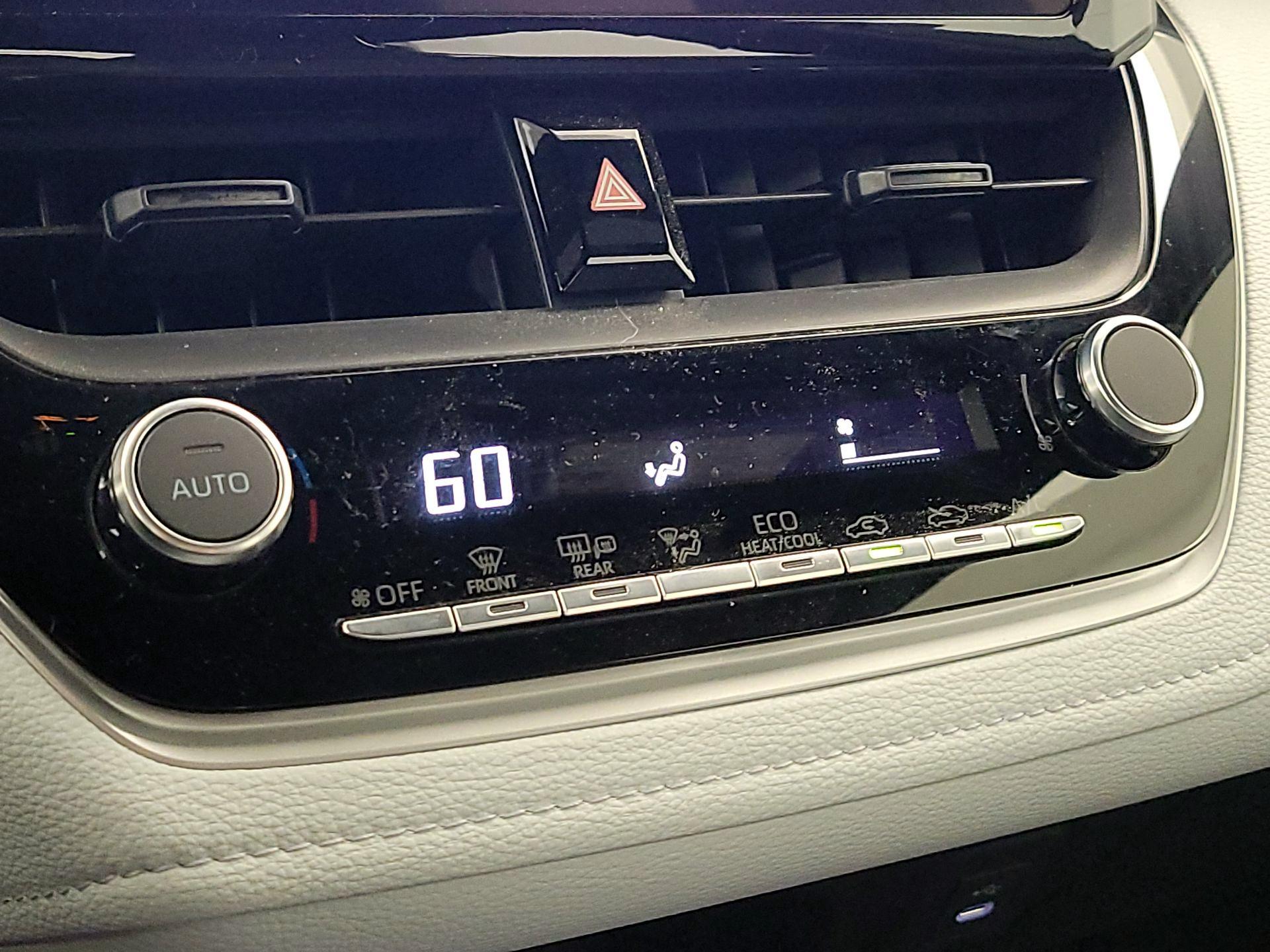 Thumbnail: 2025 Toyota Corolla - 16