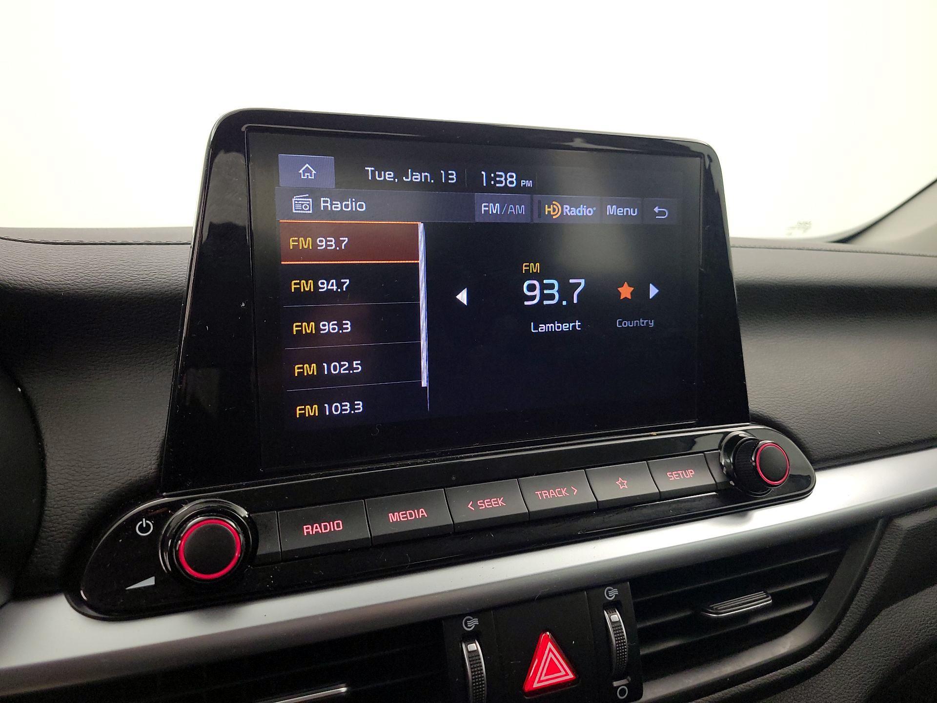 Thumbnail: 2022 Kia Forte - 15