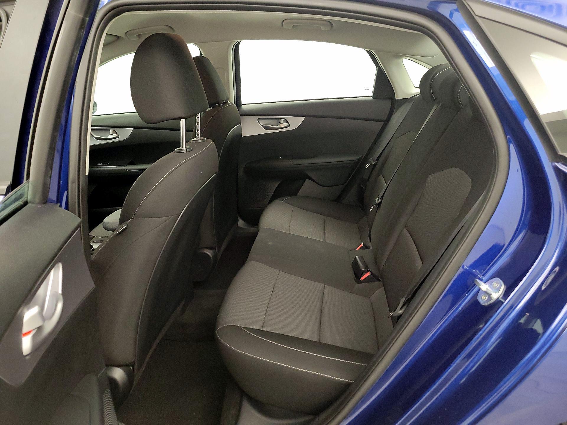 Thumbnail: 2022 Kia Forte - 19