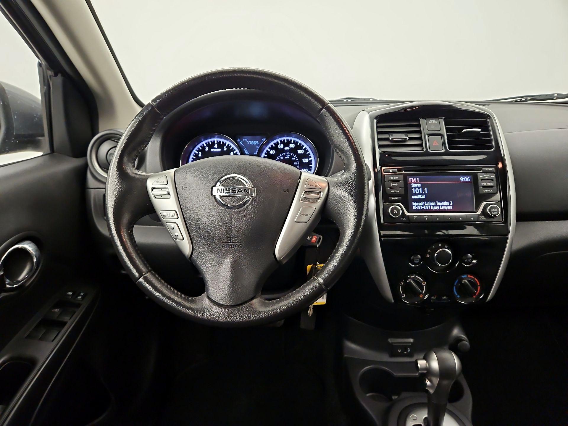 Thumbnail: 2017 Nissan Versa - 10