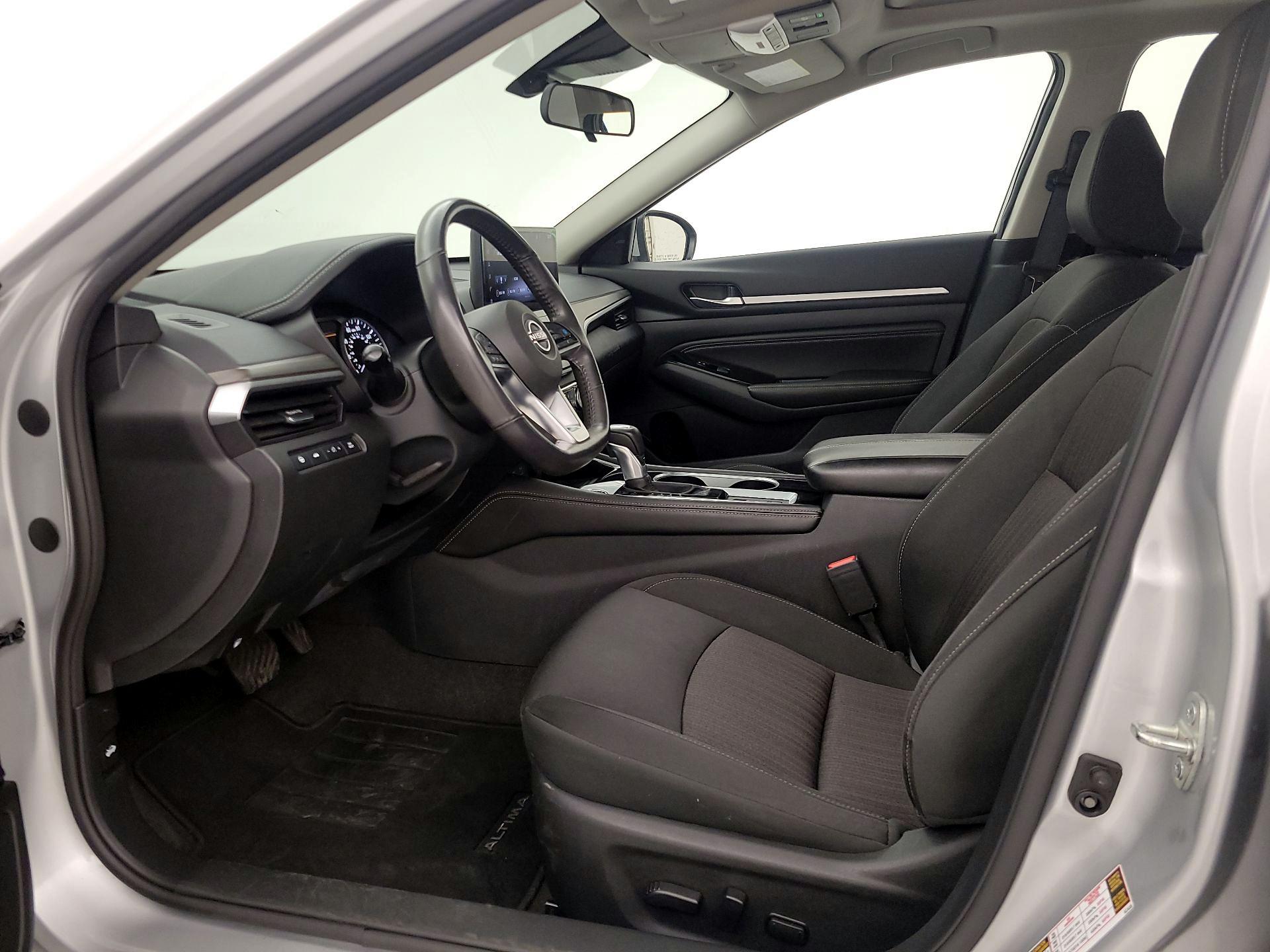 Thumbnail: 2023 Nissan Altima - 11