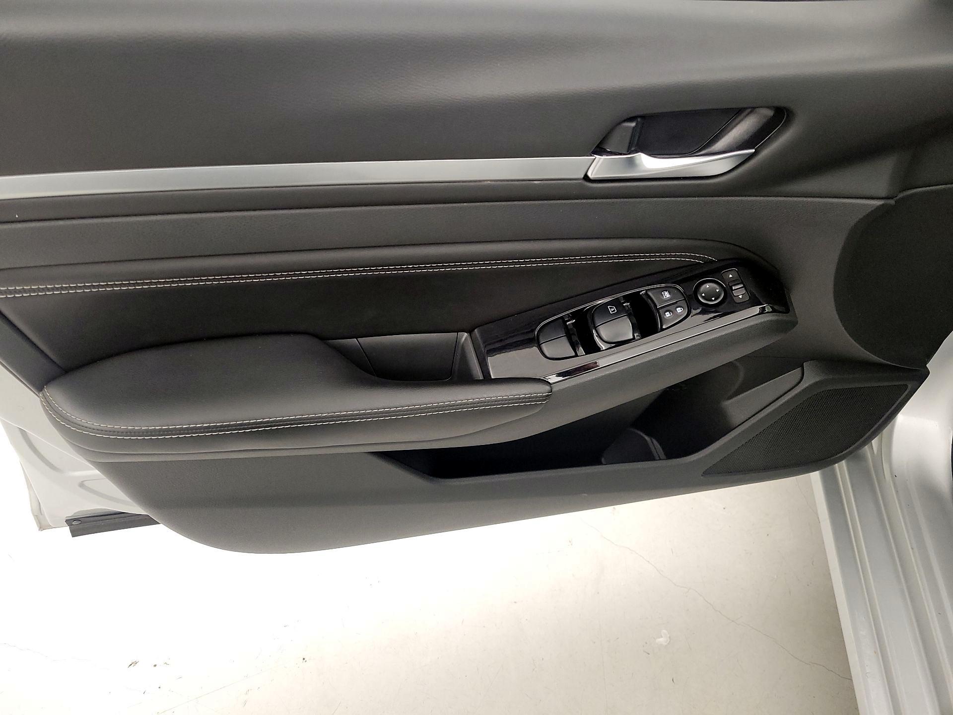 Thumbnail: 2023 Nissan Altima - 12