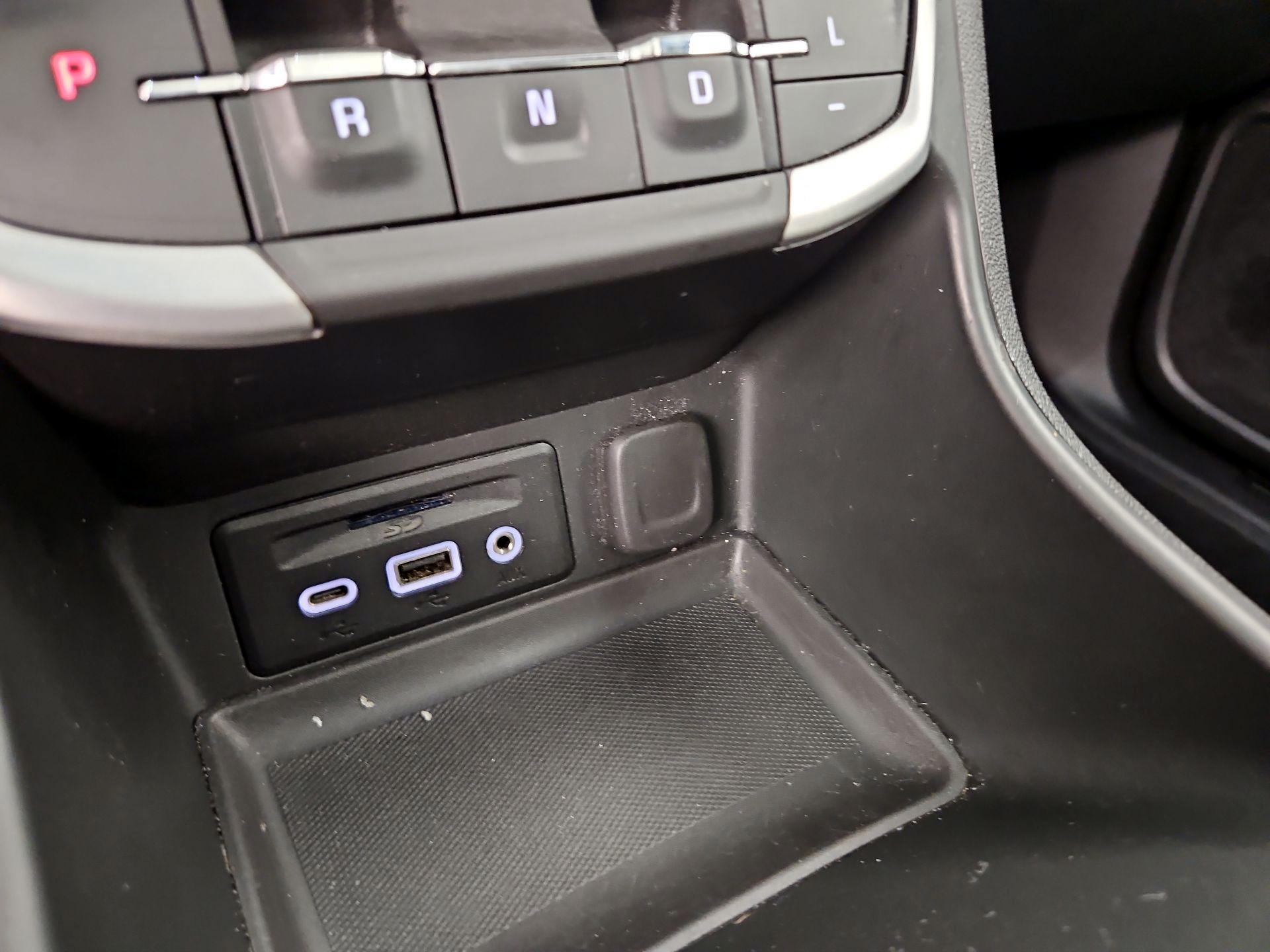 Thumbnail: 2023 GMC Terrain - 18