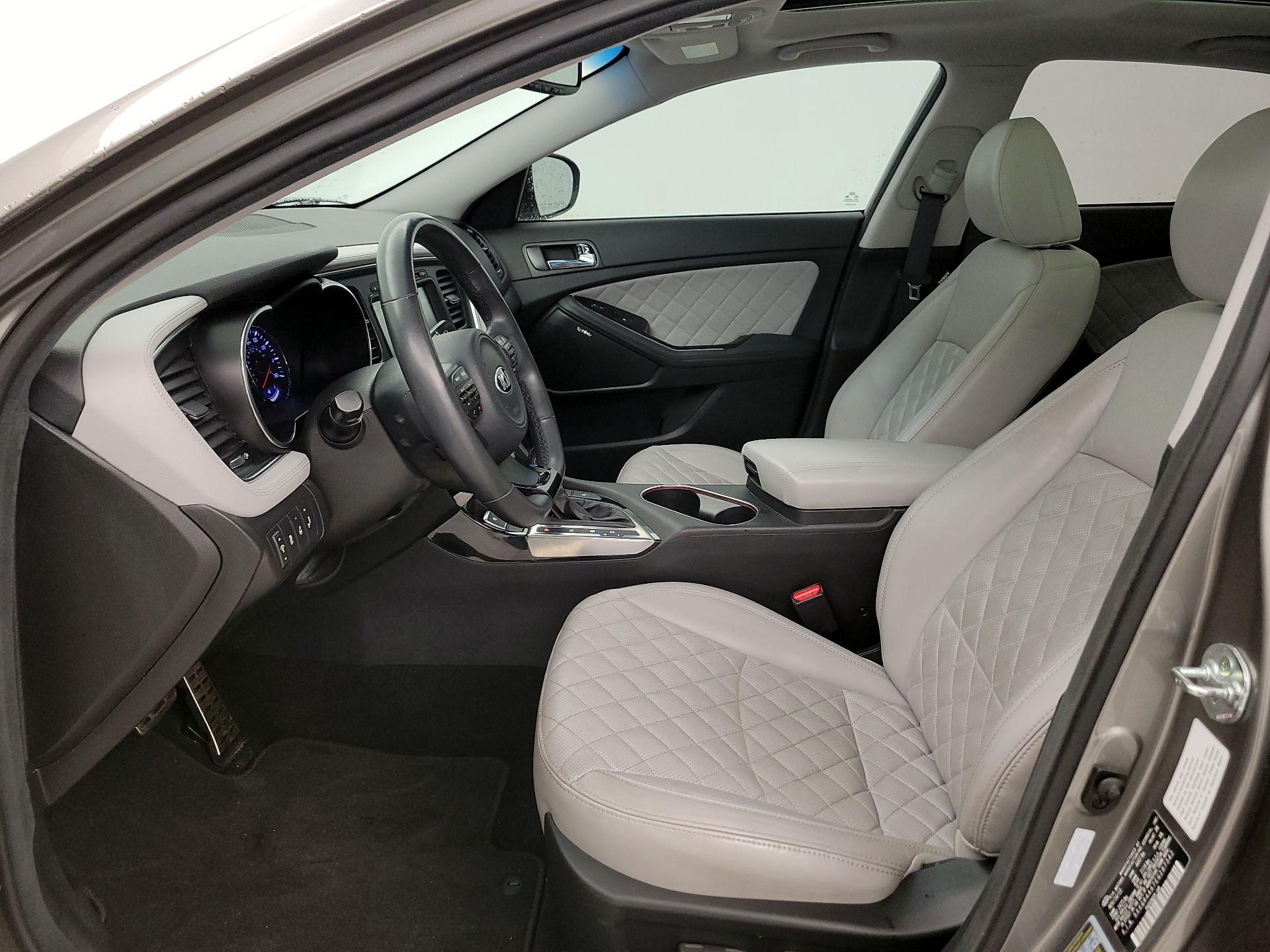 Thumbnail: 2014 Kia Optima - 11