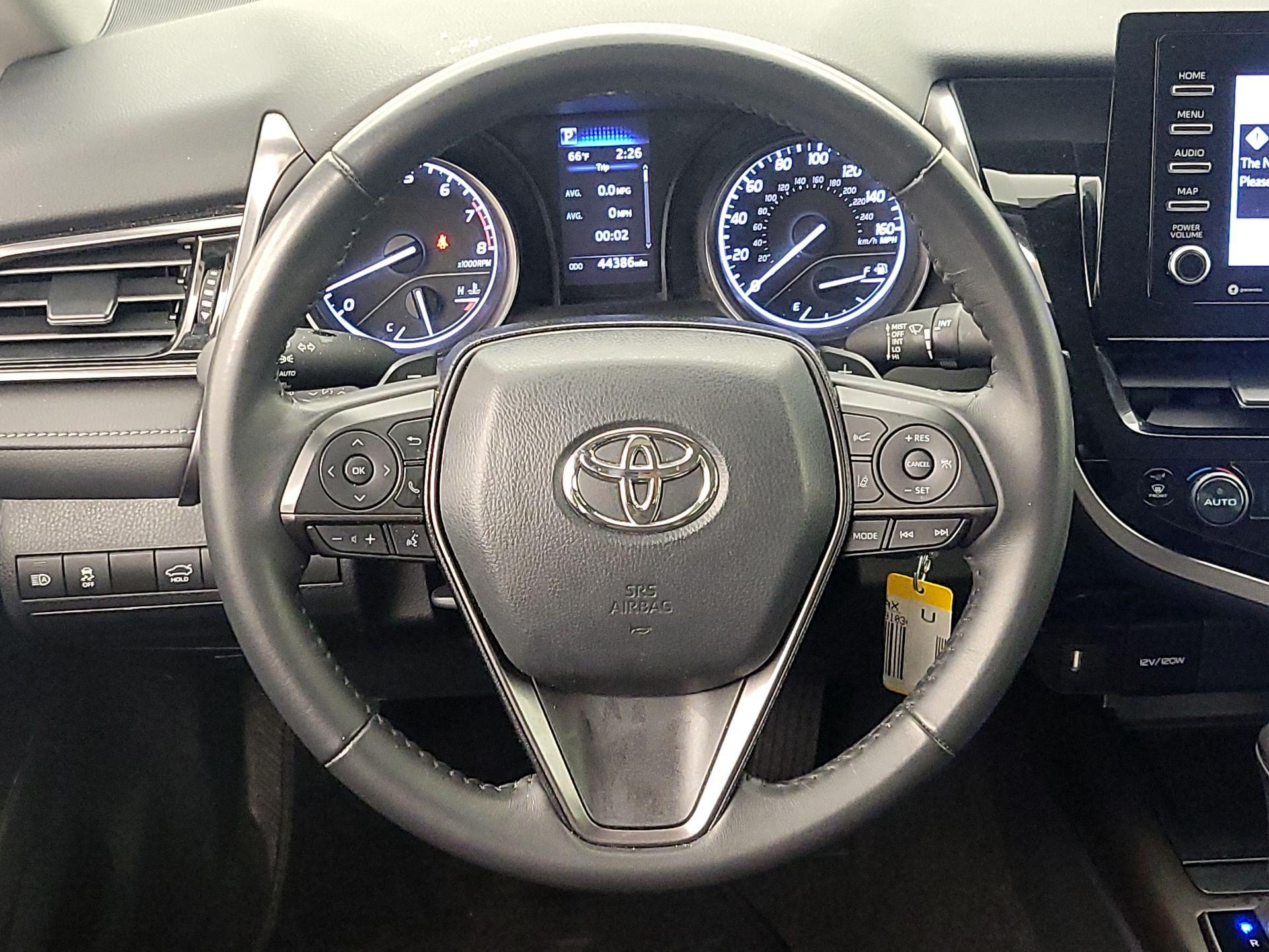 Thumbnail: 2024 Toyota Camry - 10