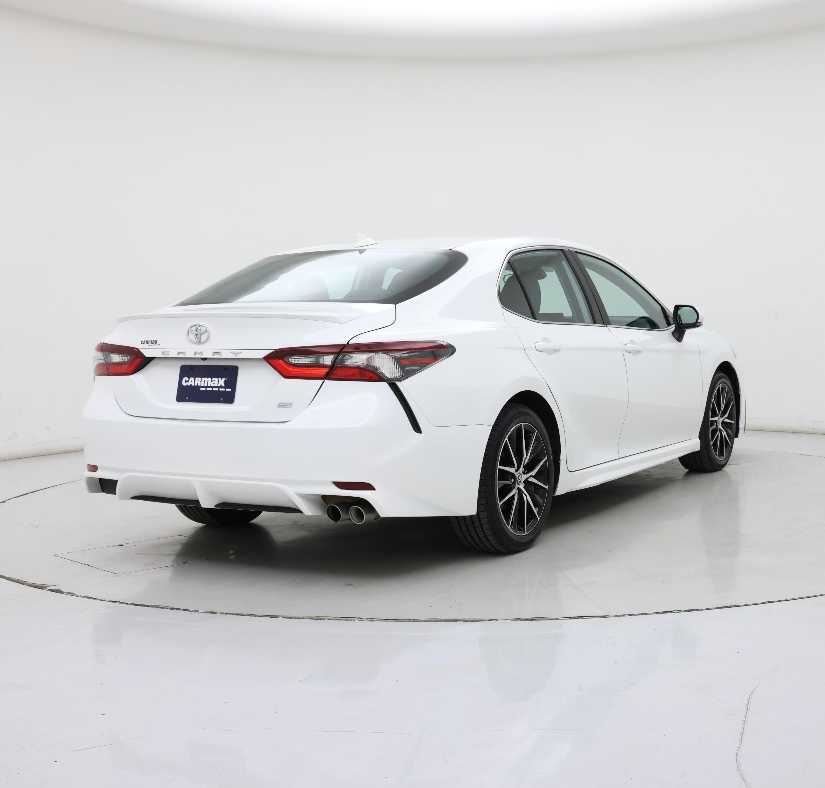 Thumbnail: 2024 Toyota Camry - 8