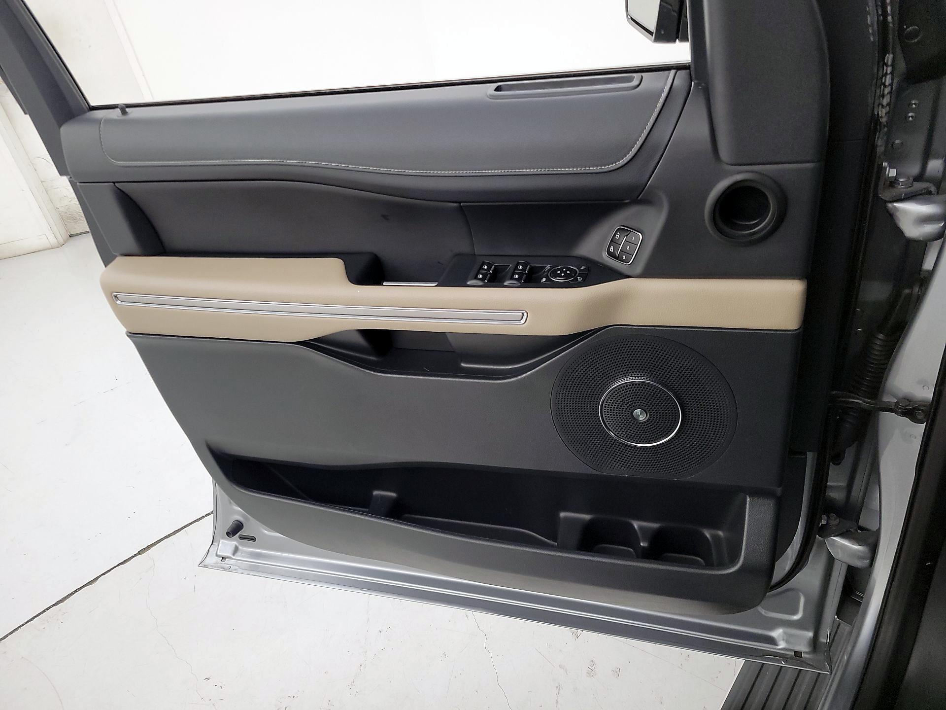 Thumbnail: 2024 Ford Expedition MAX - 12