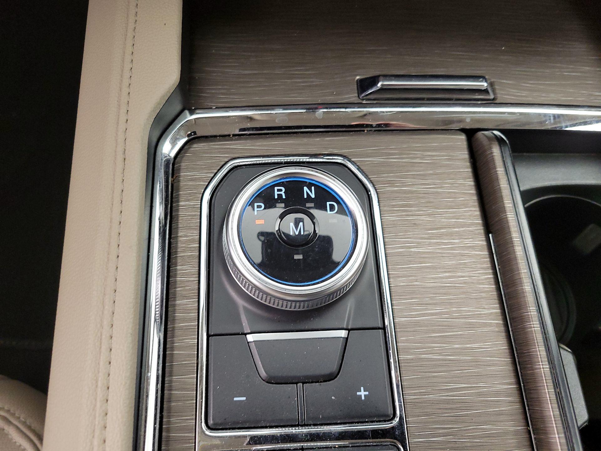 Thumbnail: 2024 Ford Expedition MAX - 18