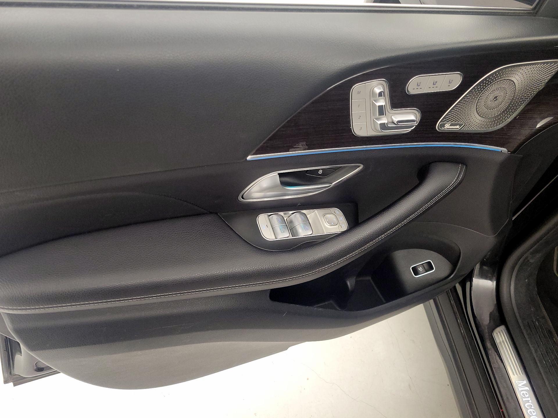 Thumbnail: 2023 Mercedes-Benz GLS - 12