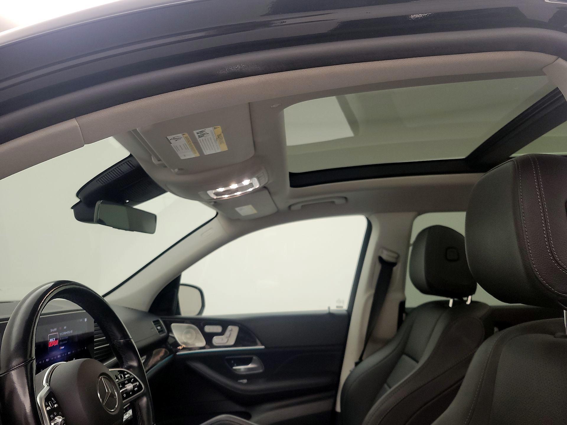 Thumbnail: 2023 Mercedes-Benz GLS - 20