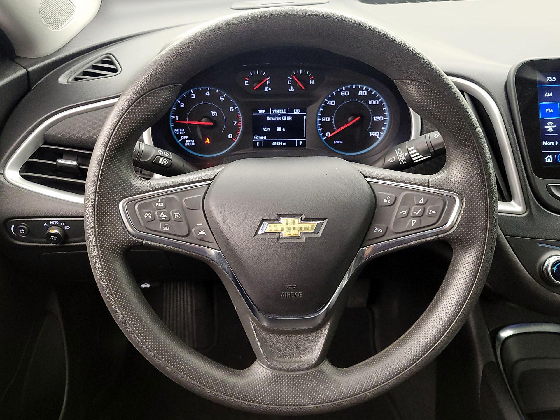 Thumbnail: 2023 Chevrolet Malibu - 10