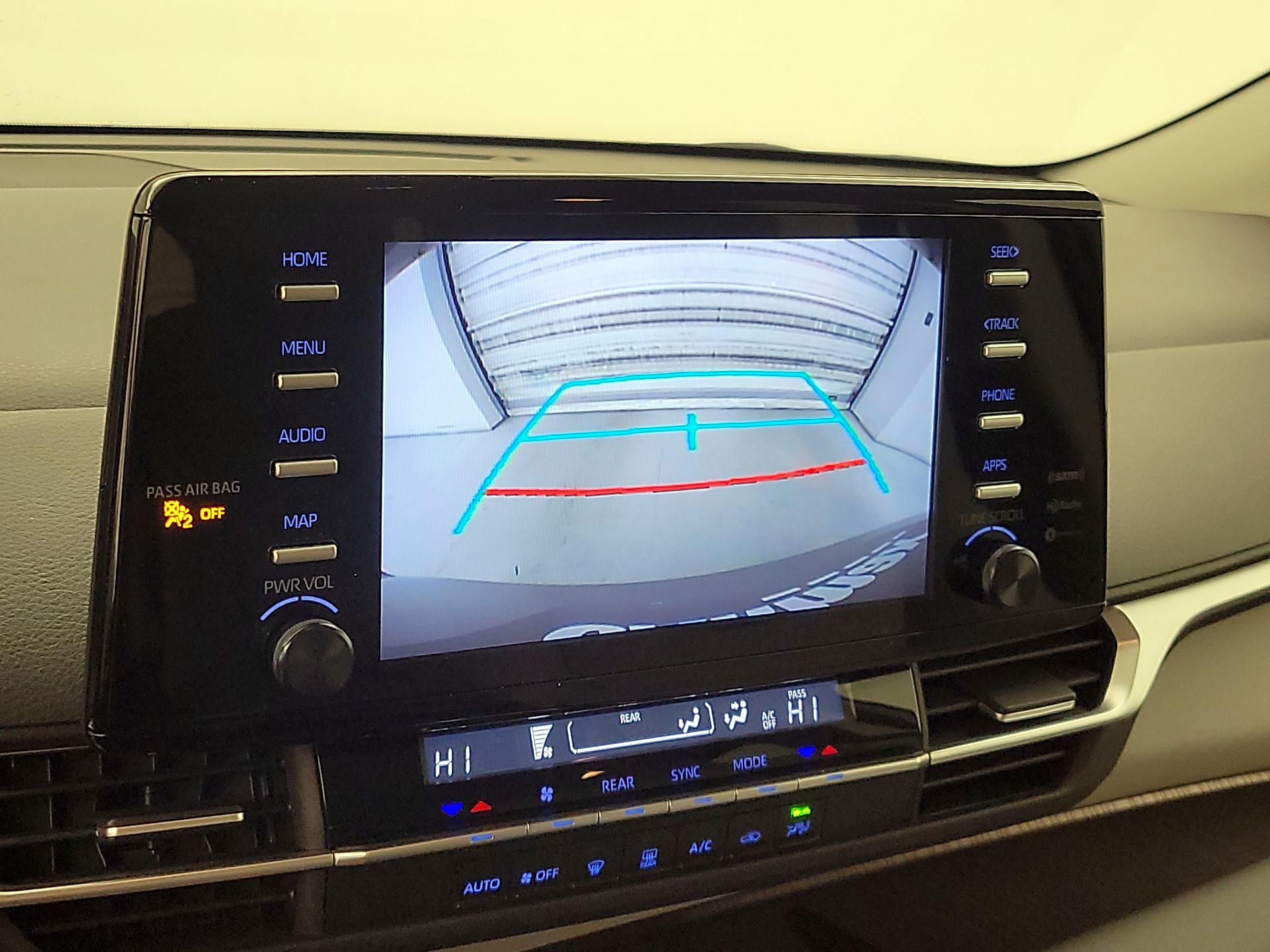 Thumbnail: 2024 Toyota Sienna - 14