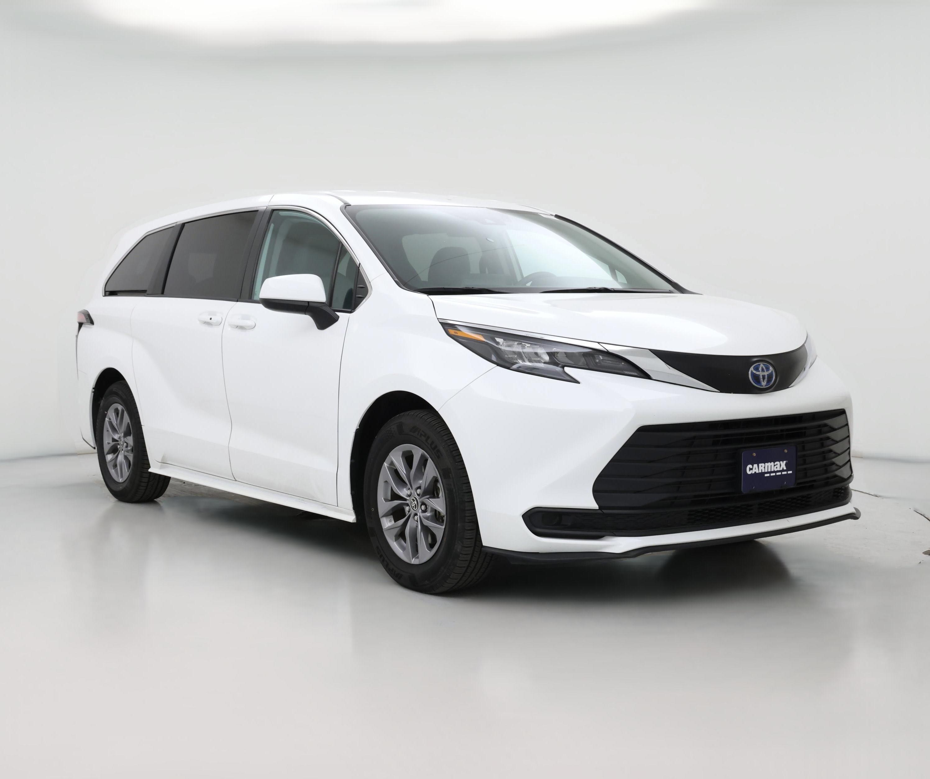 Thumbnail: 2024 Toyota Sienna - 1