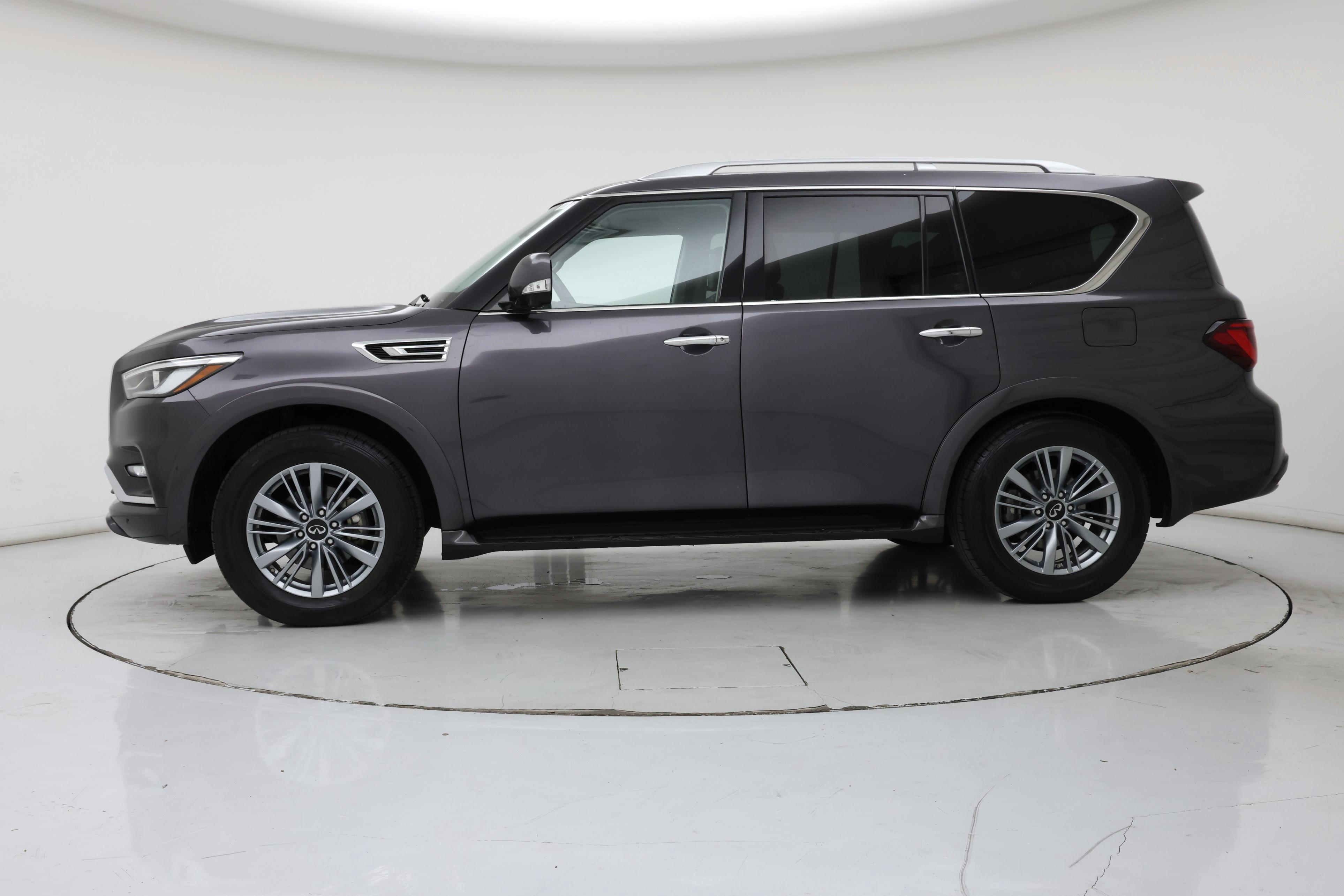 Thumbnail: 2023 INFINITI QX80 - 3