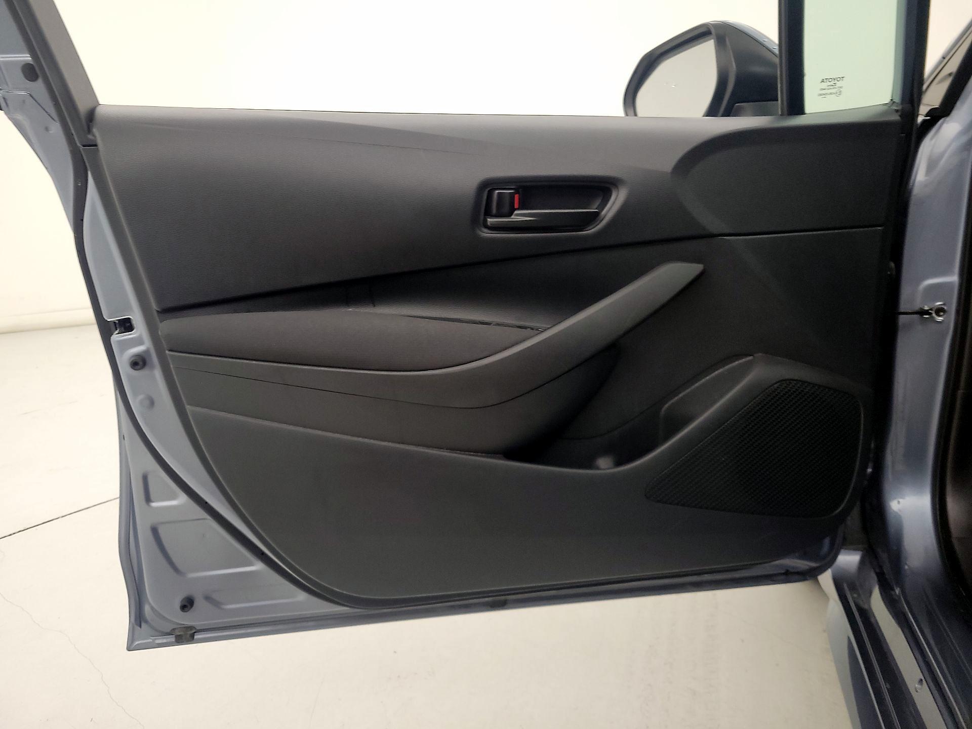 Thumbnail: 2025 Toyota Corolla - 12