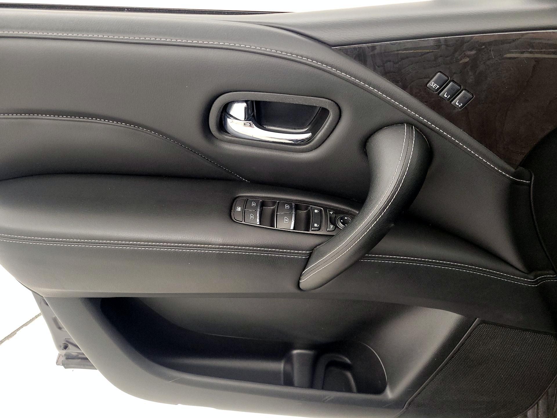 Thumbnail: 2024 INFINITI QX80 - 12