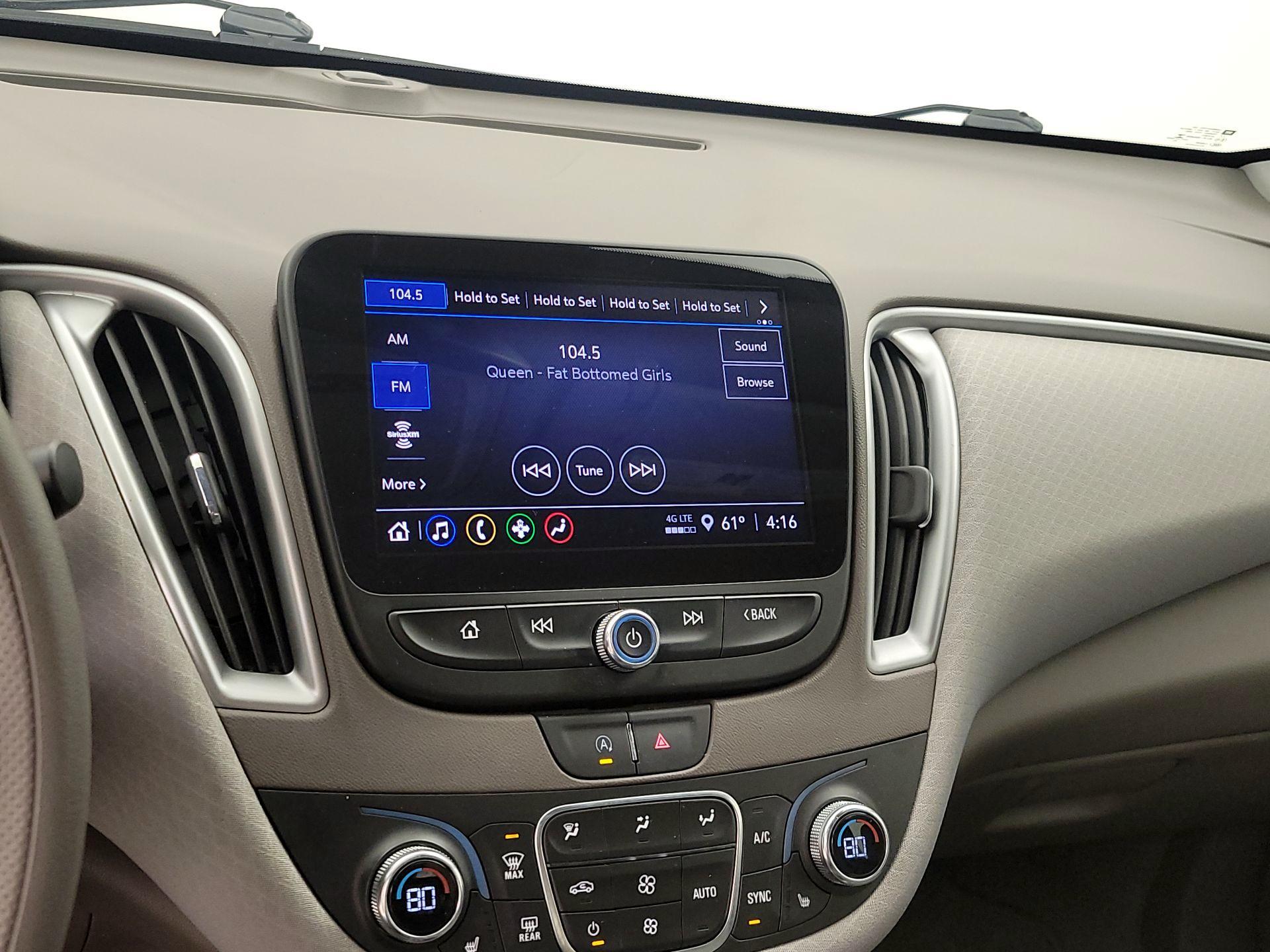 Thumbnail: 2023 Chevrolet Malibu - 15