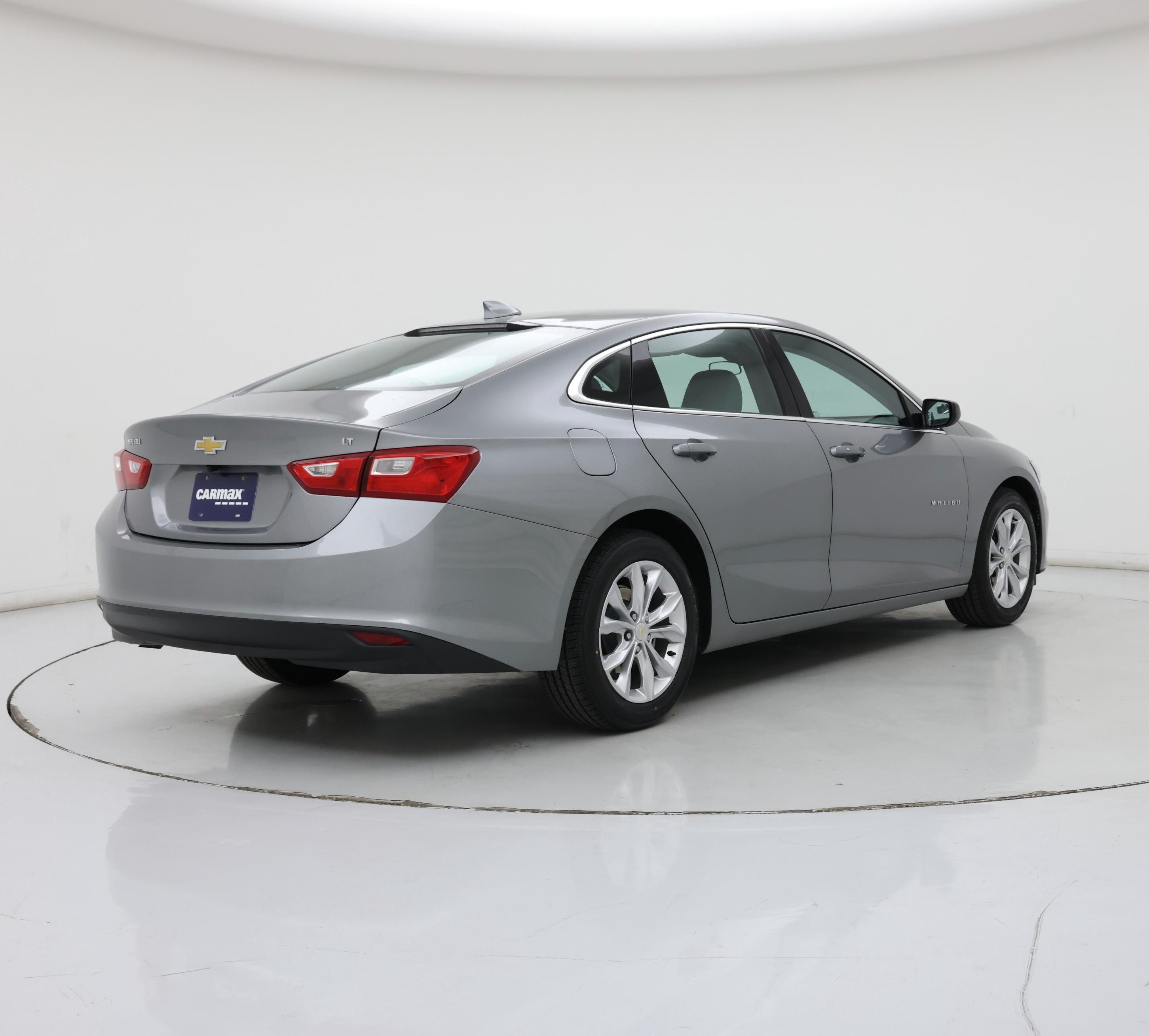 Thumbnail: 2023 Chevrolet Malibu - 8