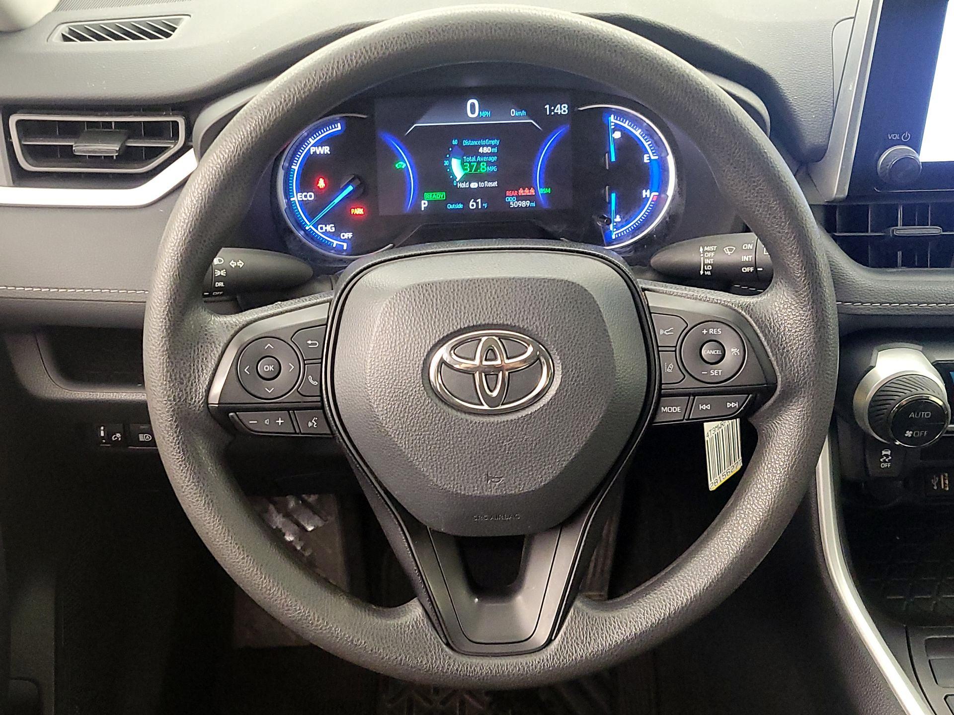 Thumbnail: 2024 Toyota RAV4 - 10