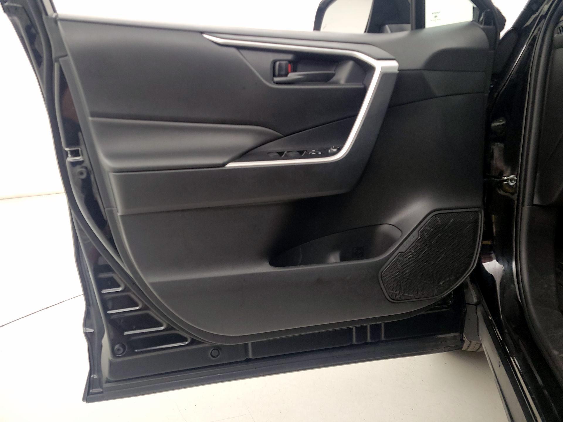 Thumbnail: 2024 Toyota RAV4 - 12