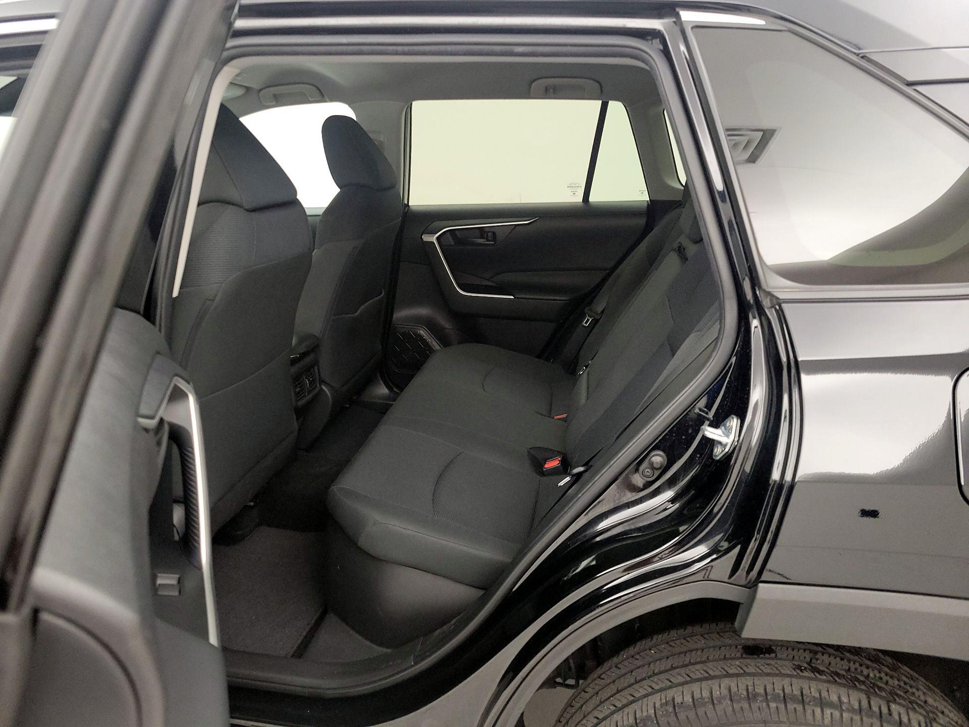 Thumbnail: 2024 Toyota RAV4 - 19