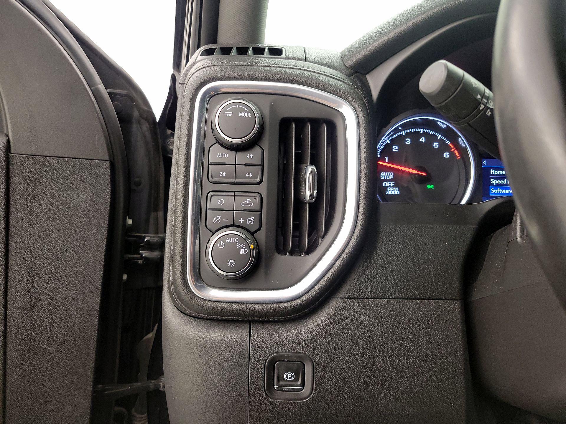 Thumbnail: 2021 Chevrolet Silverado 1500 - 13